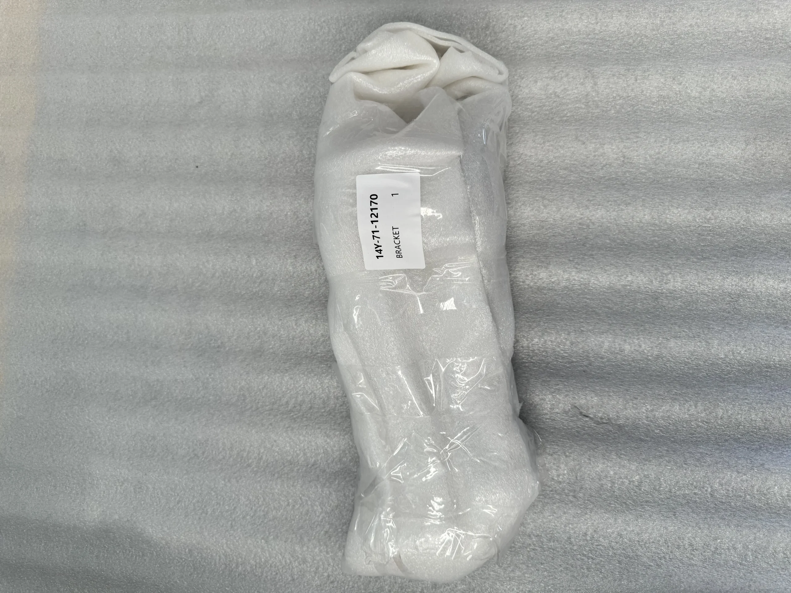 Оригинальный кронштейн Komatsu 14Y – 71 – 12170