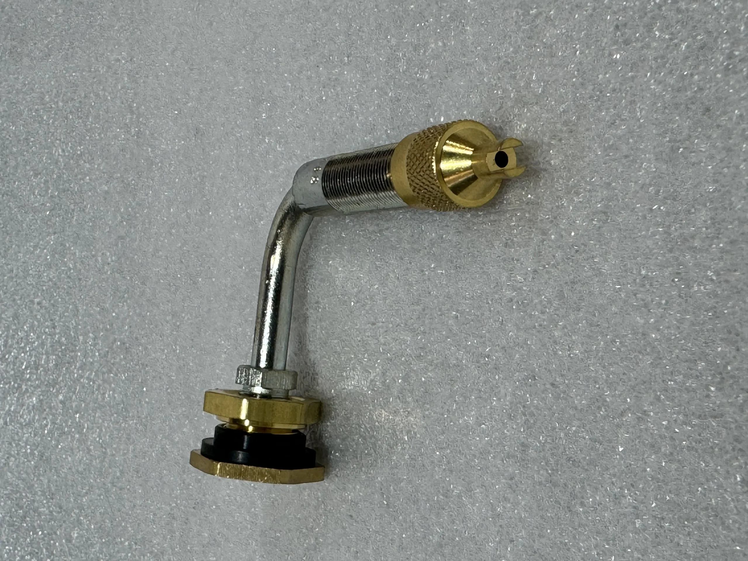 Komatsu оригинальные клапаны 569 – 30 – 71600