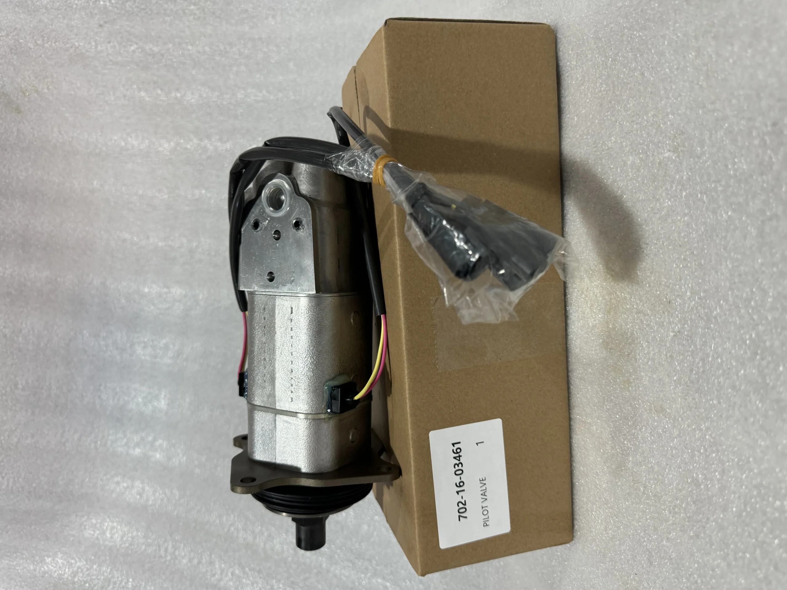 Первоначальный клапан Komatsu 702 – 16 – 03461