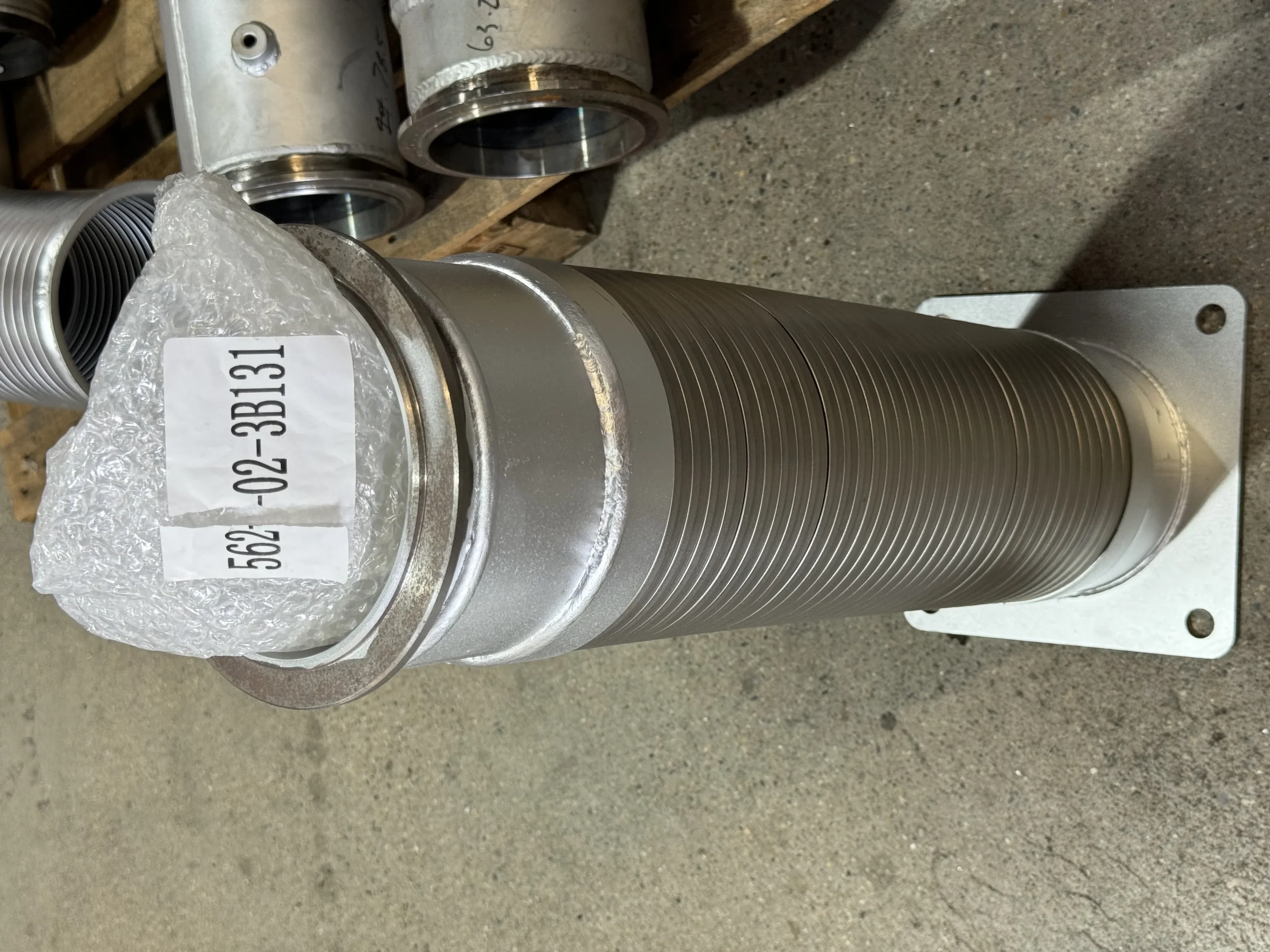 Оригинальная труба Komatsu 562 – 02 – 3B131