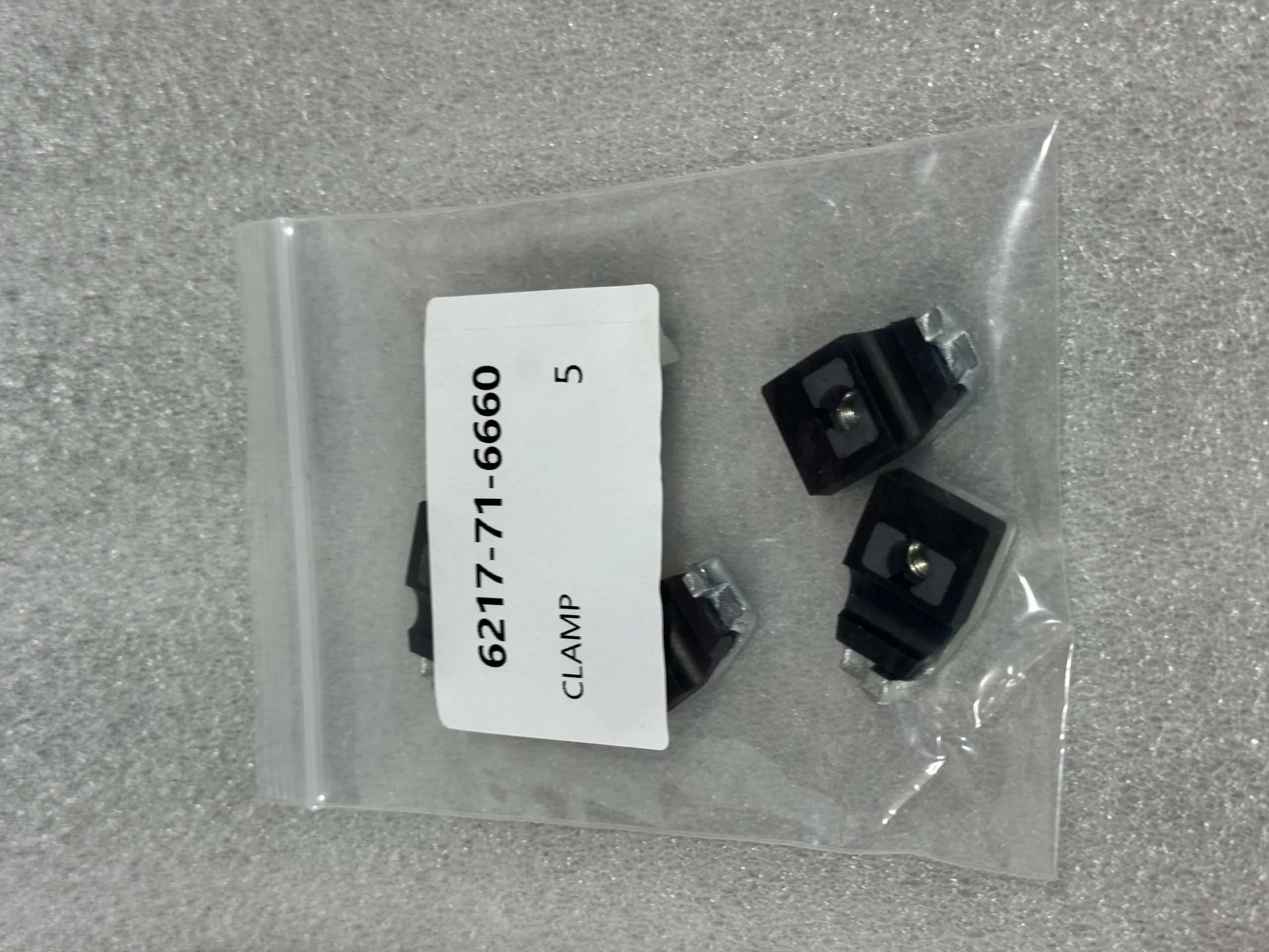 Оригинальные хомуты Komatsu 6217 – 71 – 6660