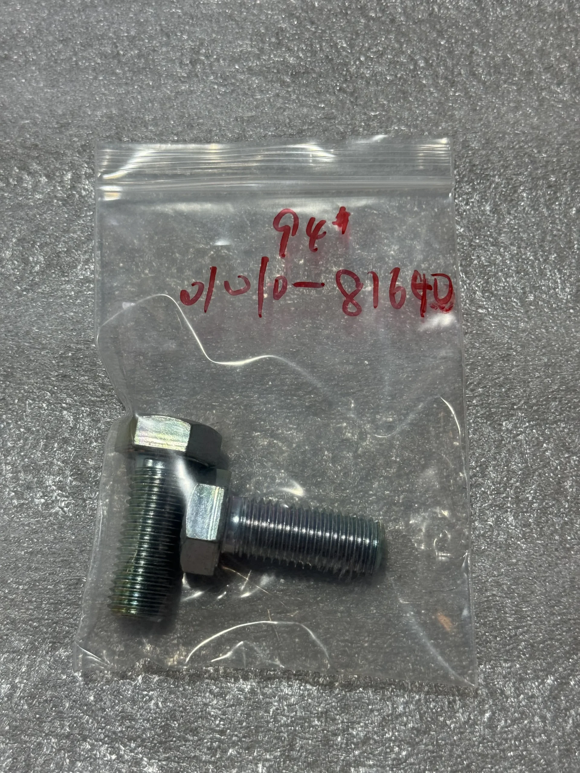 Механическая арматура Komatsu M16 x 40mm Bolt – 01010 – 81640