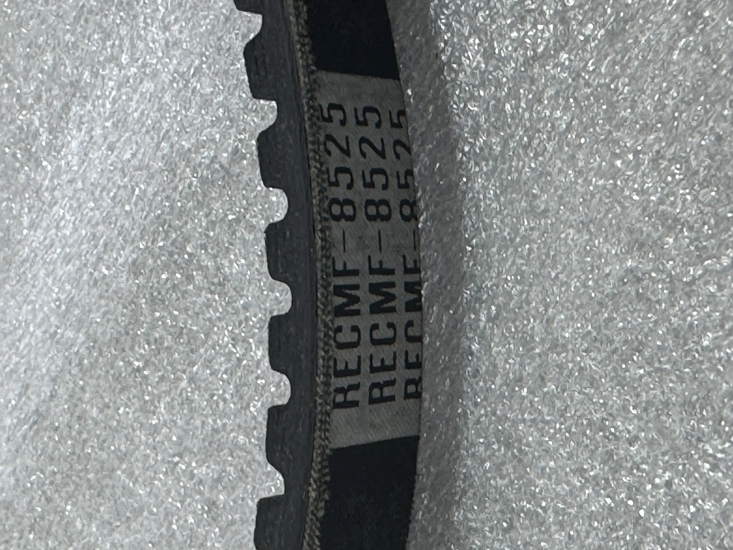 оригинальный ремень Komatsu 04120-21762, 04120-21763, 04120-31740, 04120-21756, 04120-21757, 04120-21761, 04120-21753, 04120-21754, 04120-21755