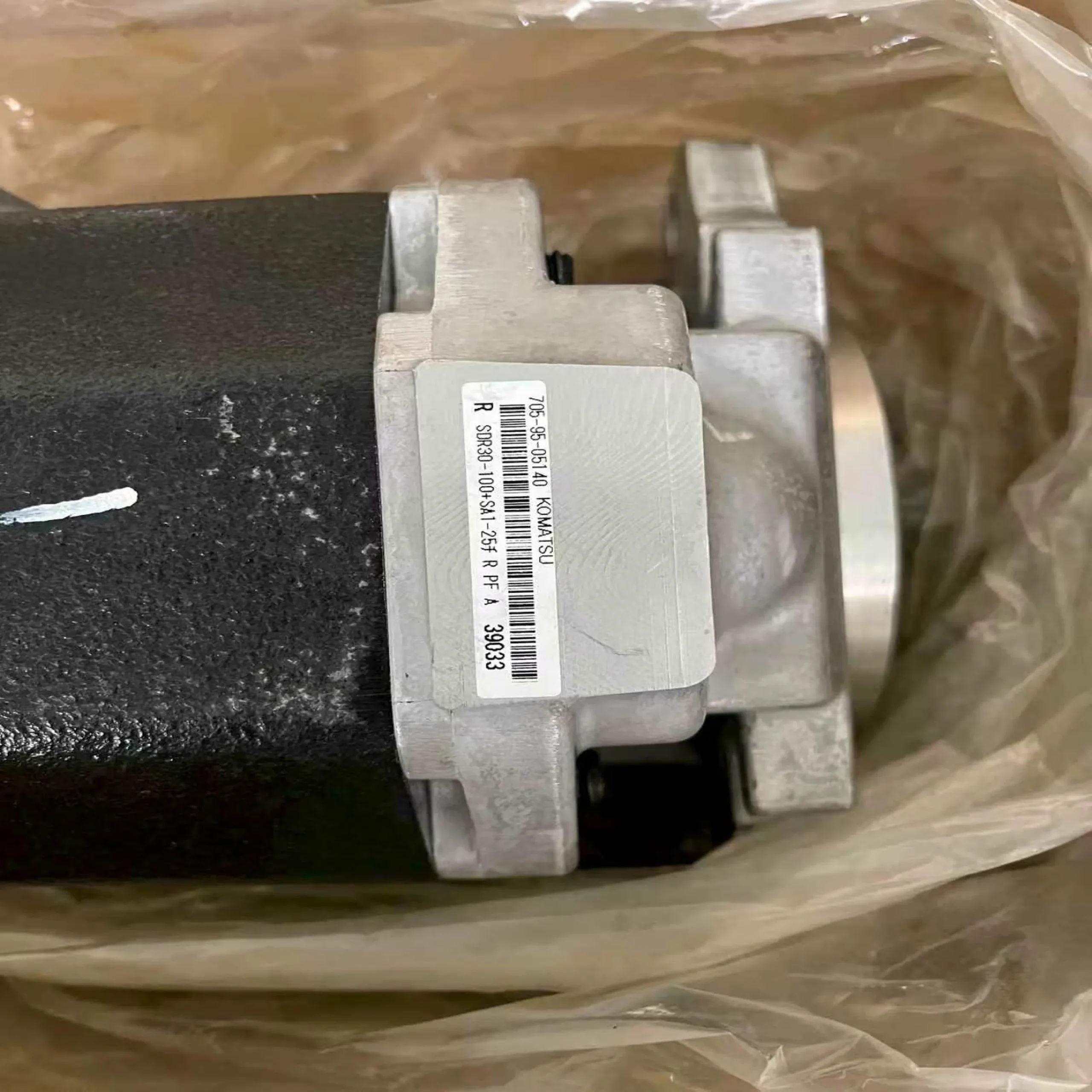 Оригинальная сборка Komatsu 705 – 95 – 05140 HD465