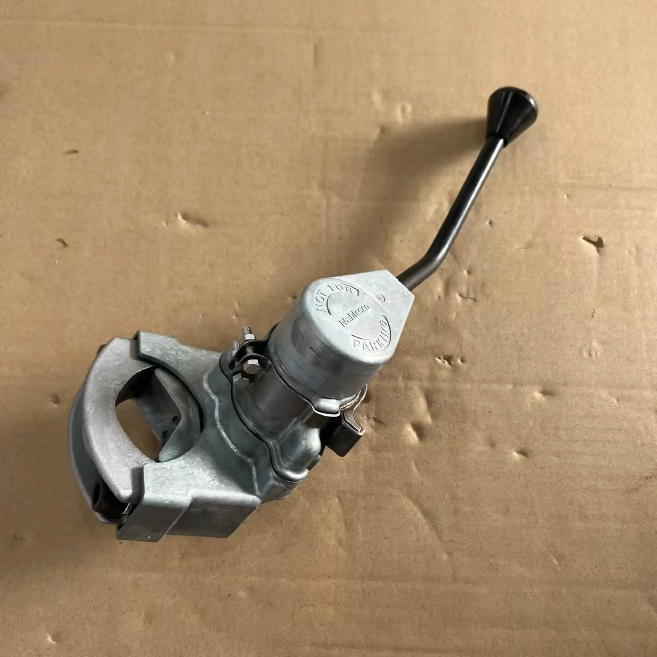 Komatsu Оригинальная сборка клапанов буферов Komatsu 561 – 35 – 62203