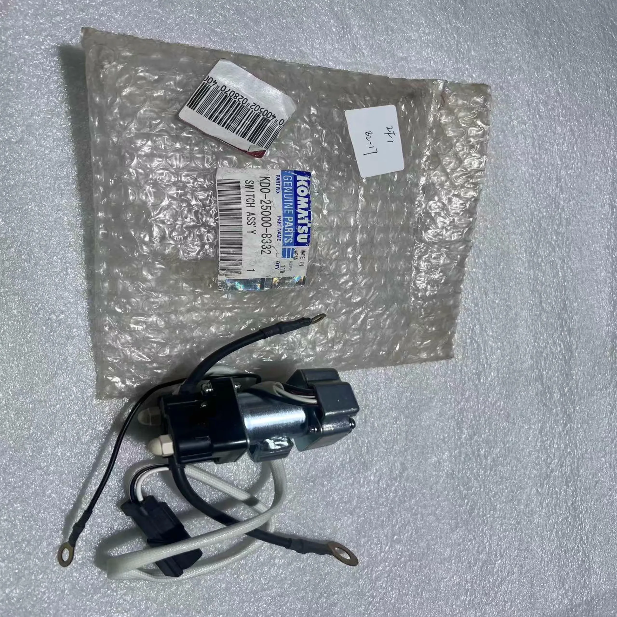 komatsu Оригинальный заводской коммутационный компонент kd0 – 25000 – 8332 – Komatsu