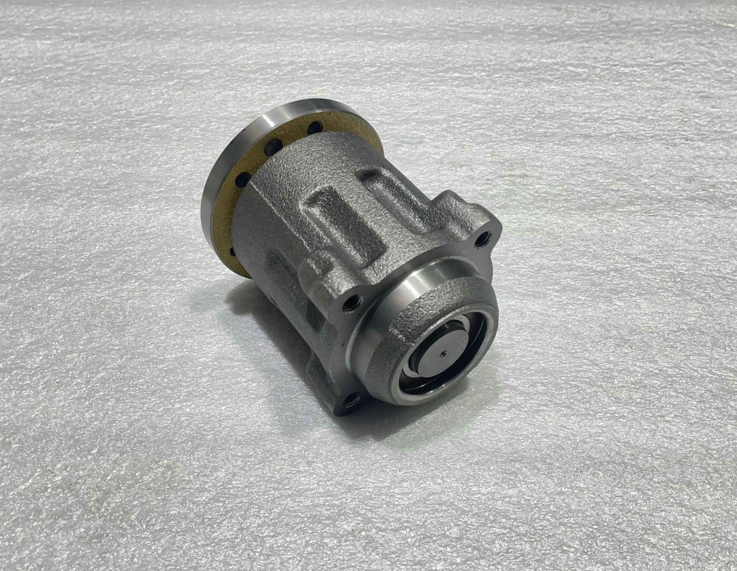 Оригинальные детали двигателя CASE ASSY FAN DRIVE 6151 – 61 – 3201