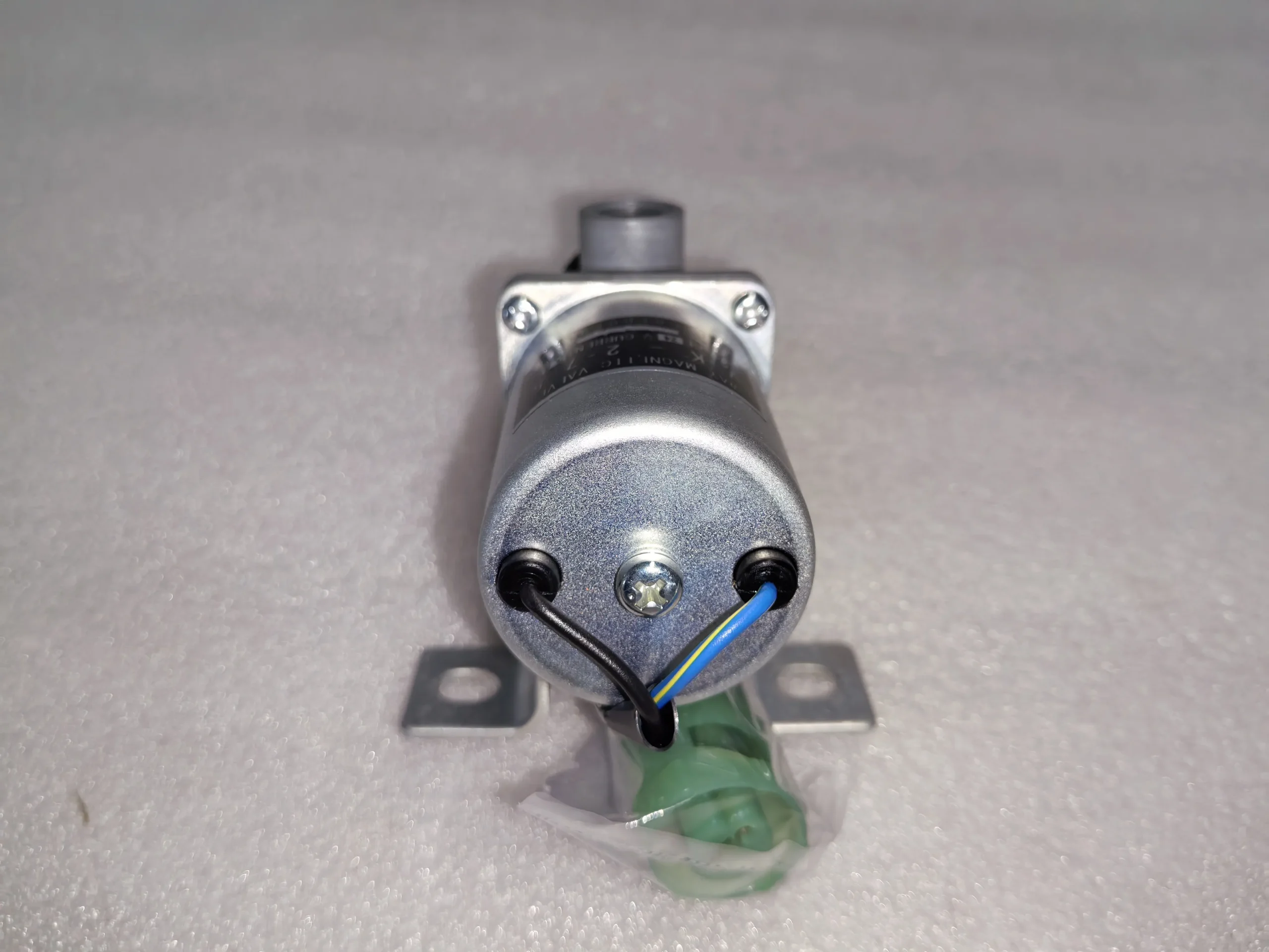 Оригинал Komatsu Новый инвентарный клапан 425 – 06 – 1150