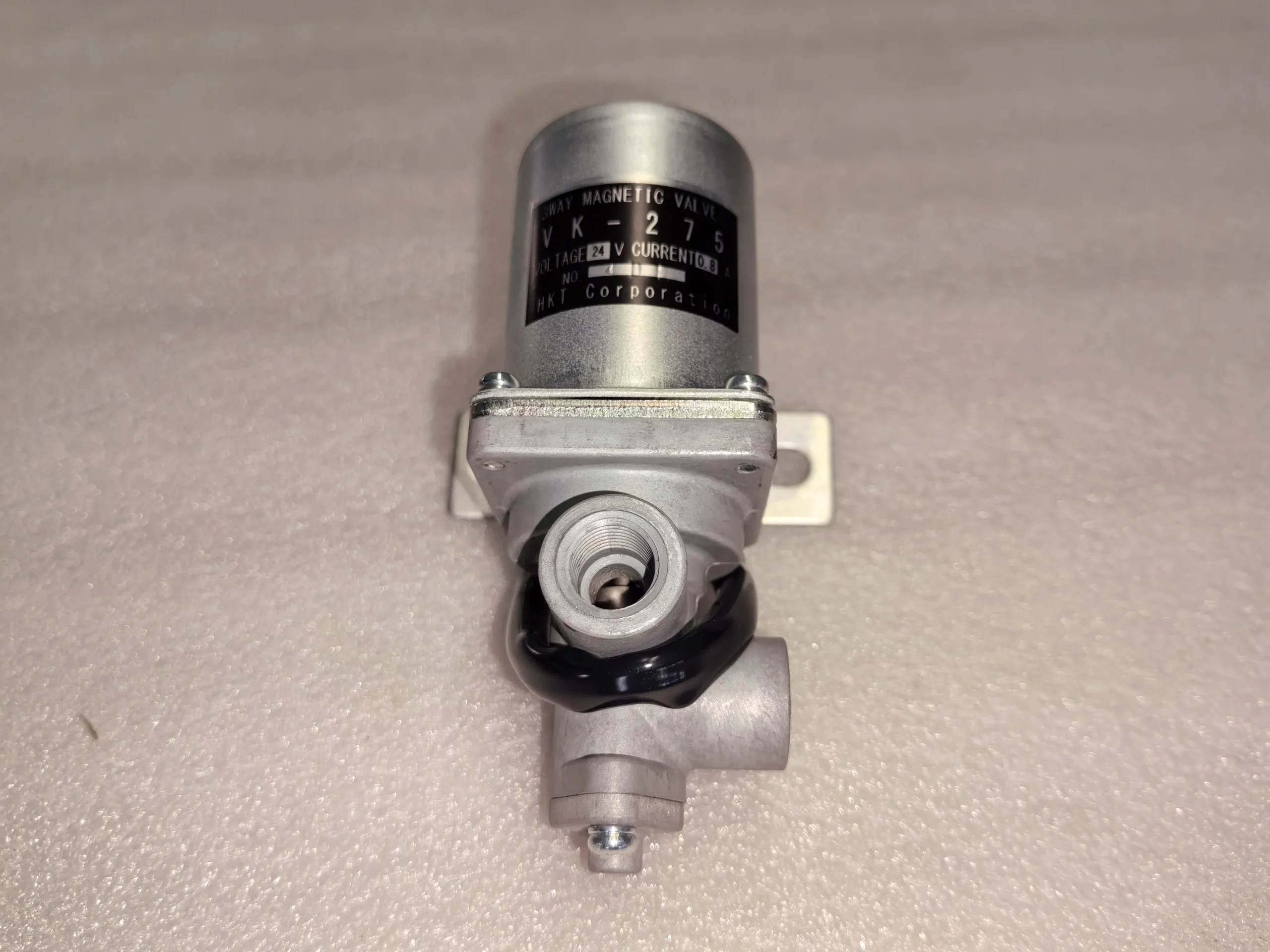 Оригинал Komatsu Новый инвентарный клапан 425 – 06 – 1150