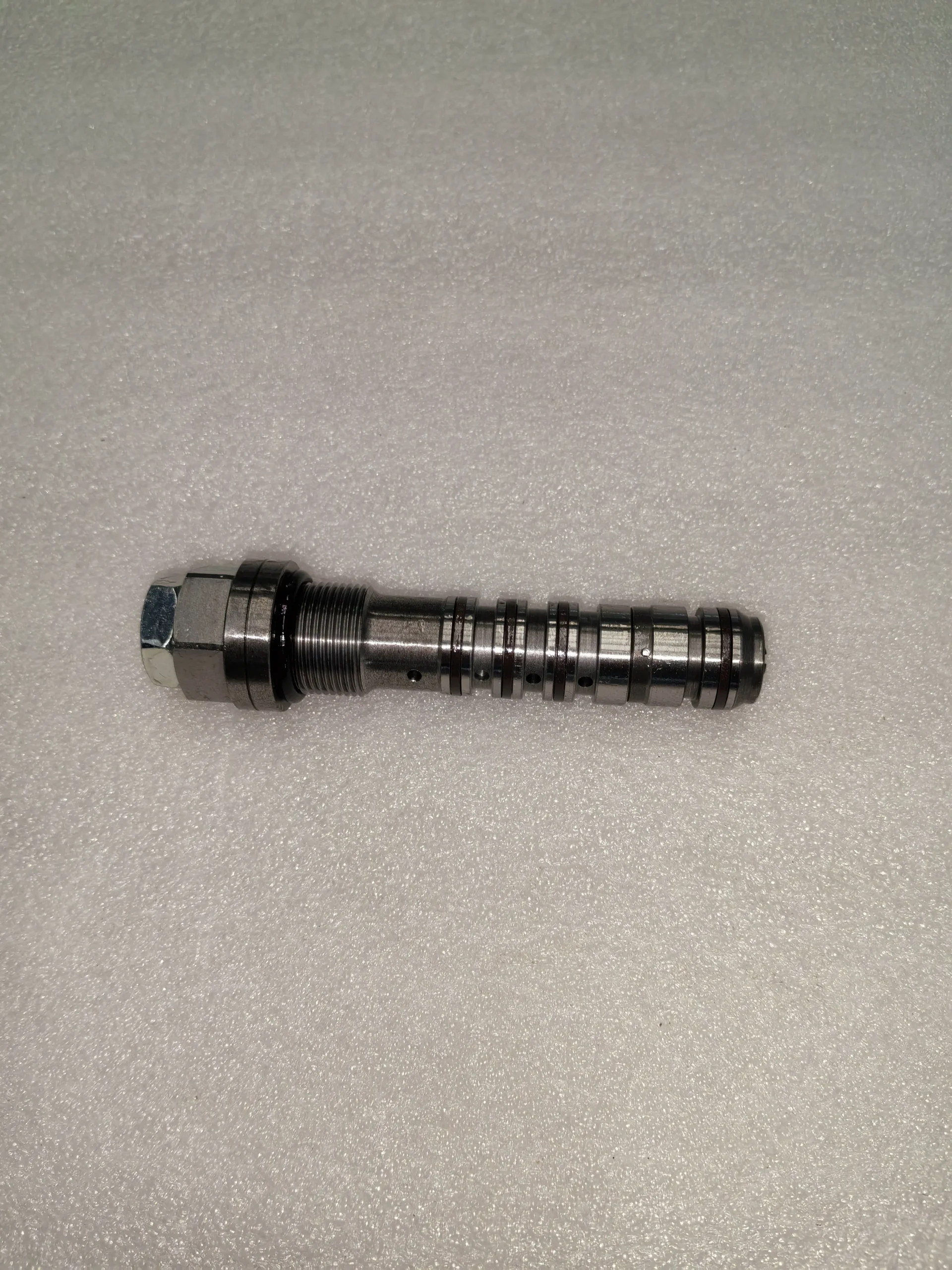 Оригинальный экскаватор Komatsu 708 – 2G – 03720 Компонент клапана 0.4 KG