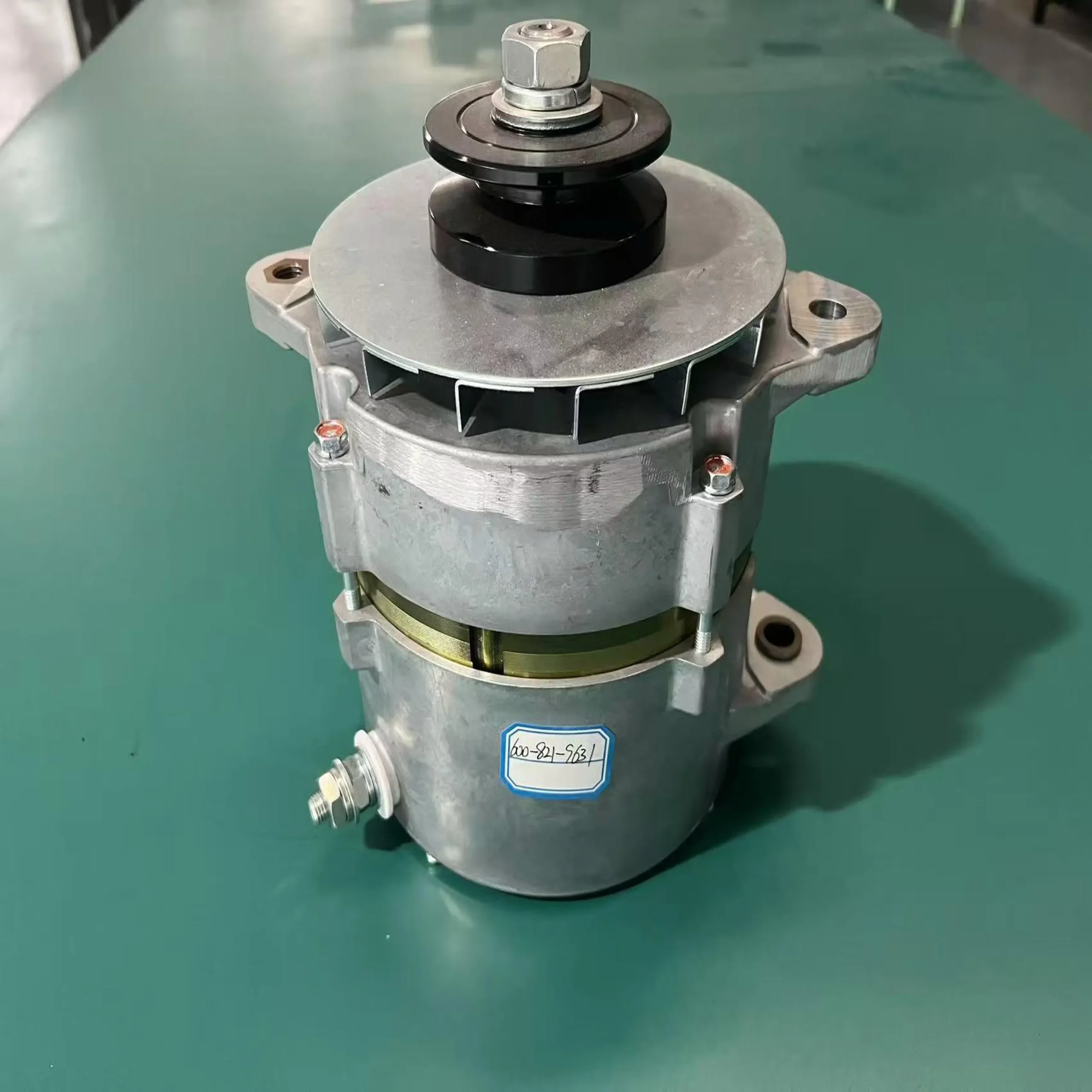 600-821-9631 Komatsu SA12V140 ALTERNATOR