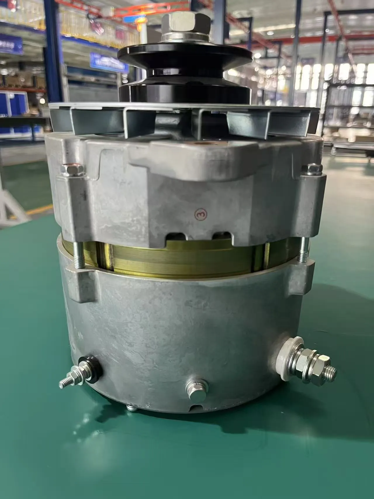 Komatsu Подлинный 600–821–9631 Генератор переменного тока Электрический поденщик Komatsu 75A