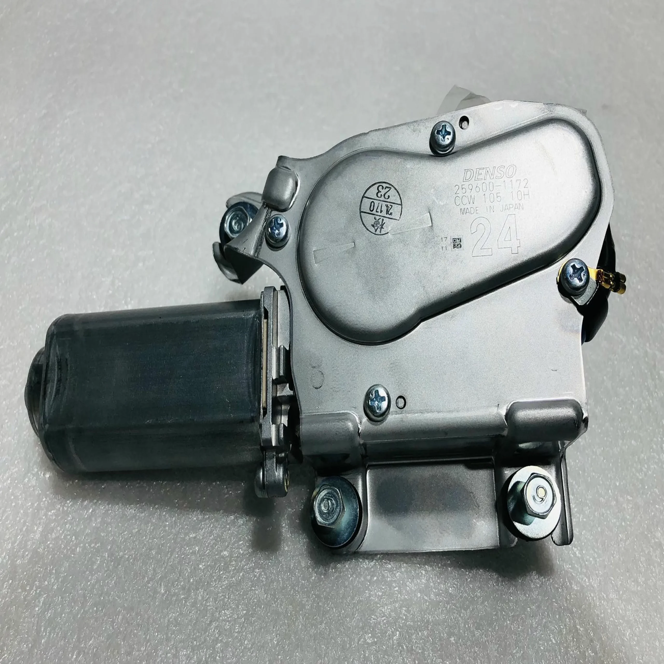 Оригинальный дождеочиститель Komatsu, 42c – 56 – 11391 справа