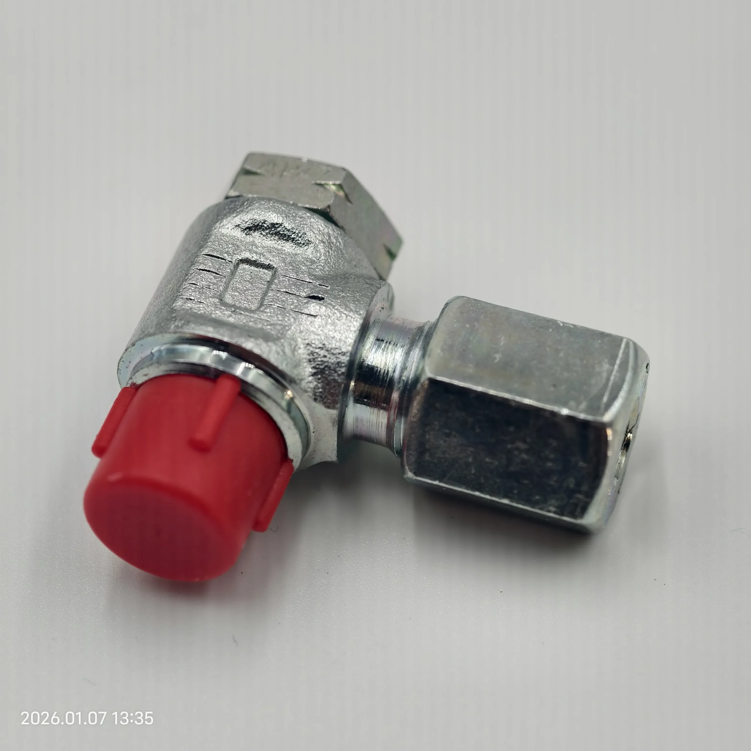 569-95-63520 разъем Komatsu Применимо: Komatsu HD605/HD465/PC2000