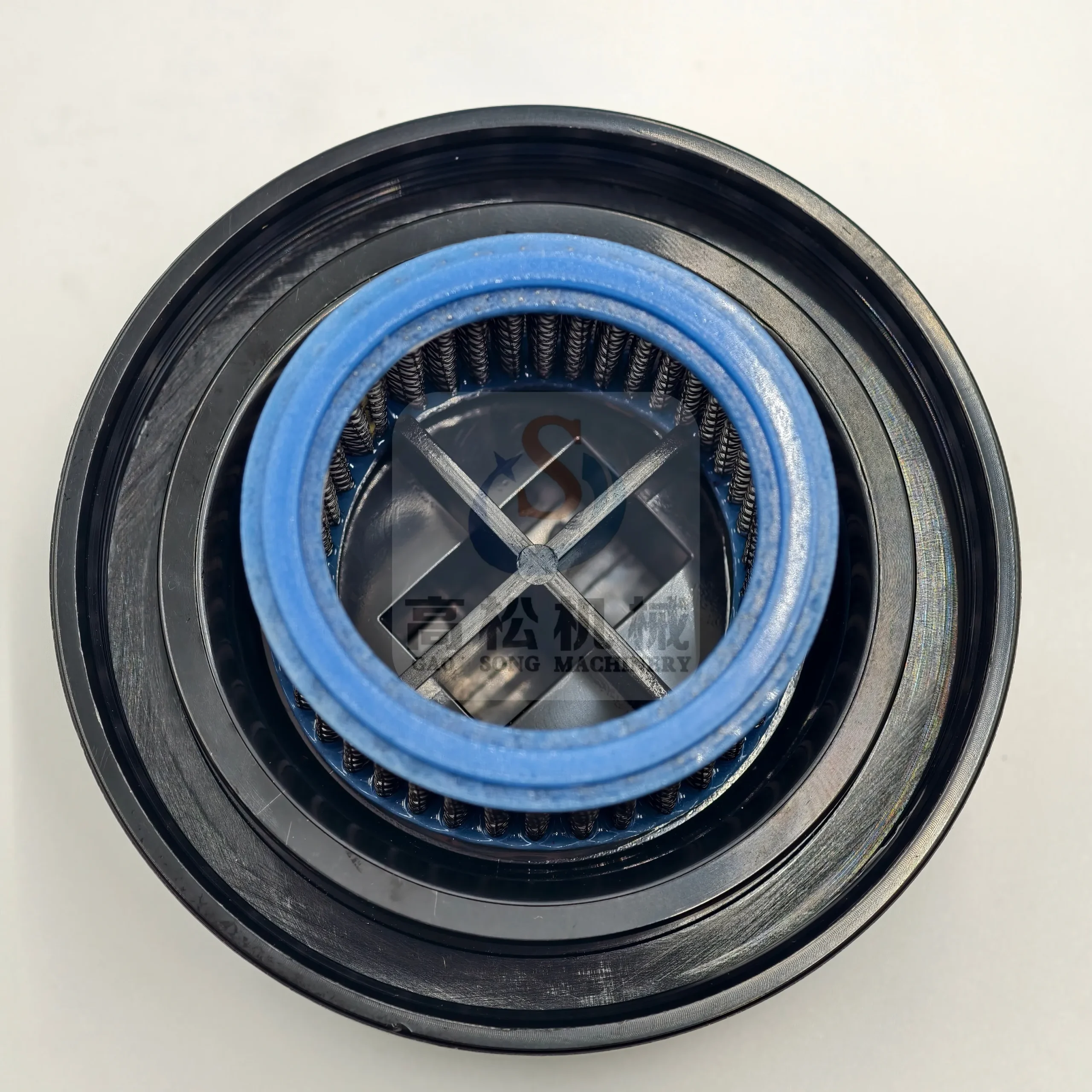 21T – 04 – 31170 Крышка топливного бака Komatsu PC2000 – 11