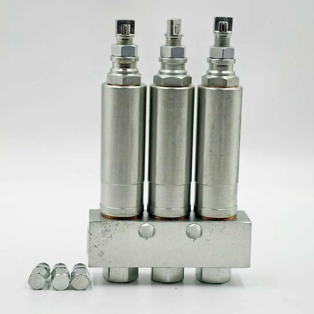 Komatsu PC1250 – 8 Форсунки 581 – 96 – 19520