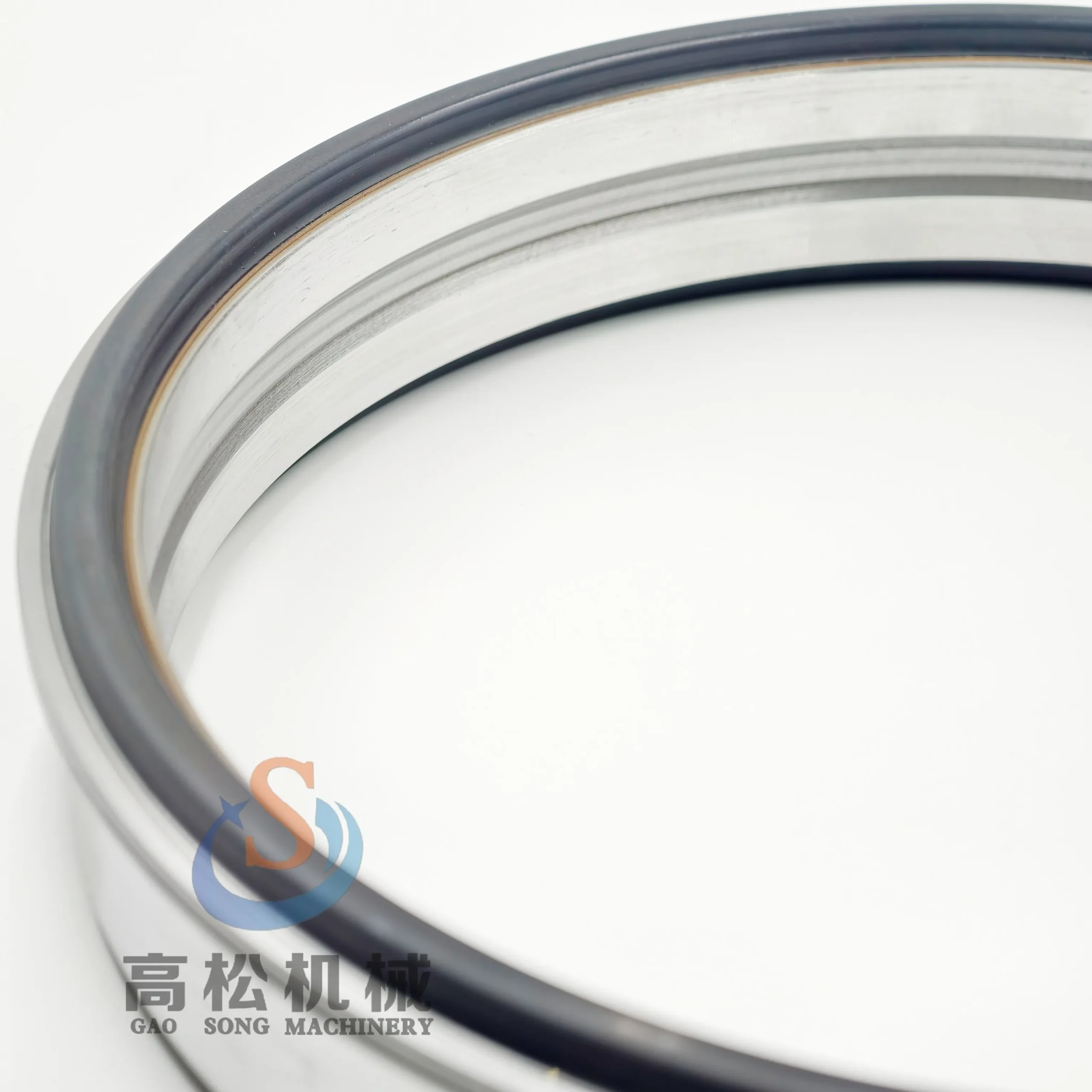 komatsu Хомут 14Y-21-13242 для техники D155A, D175A