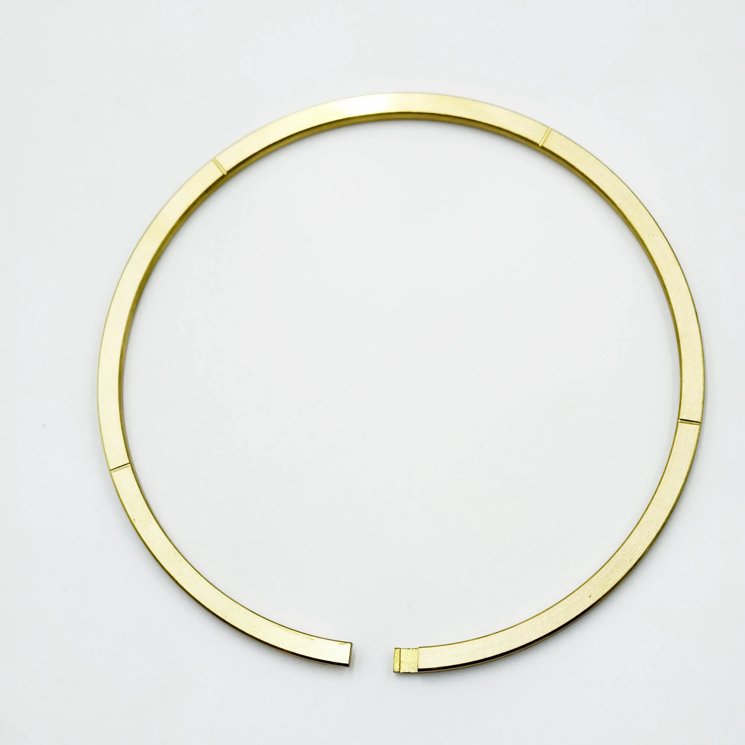 Оригинальное название: Komatsu D375 Бульдозер с медным кольцом 07018 – 21004