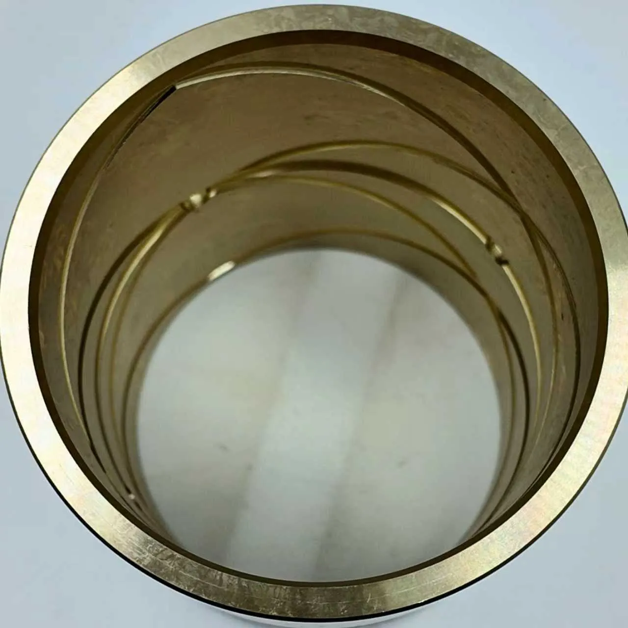 Оригинальная заводская втулка Komatsu 207 – 70 – 61610