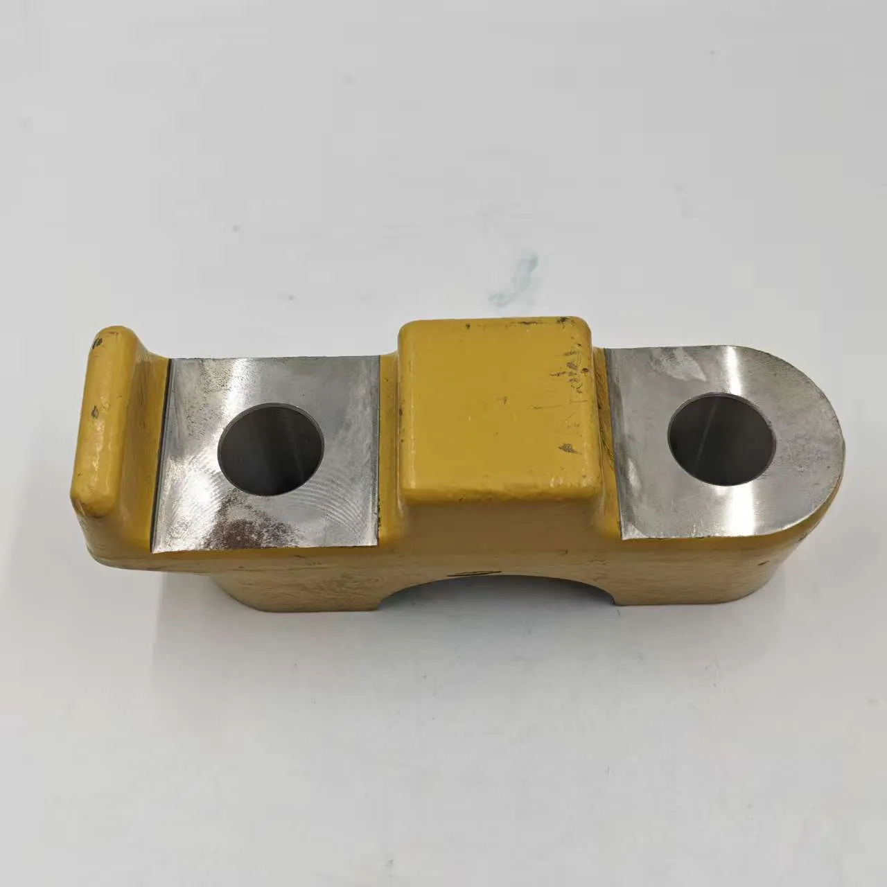 Крышка оригинального бульдозера Komatsu D375A – 3 195 – 30 – 62141