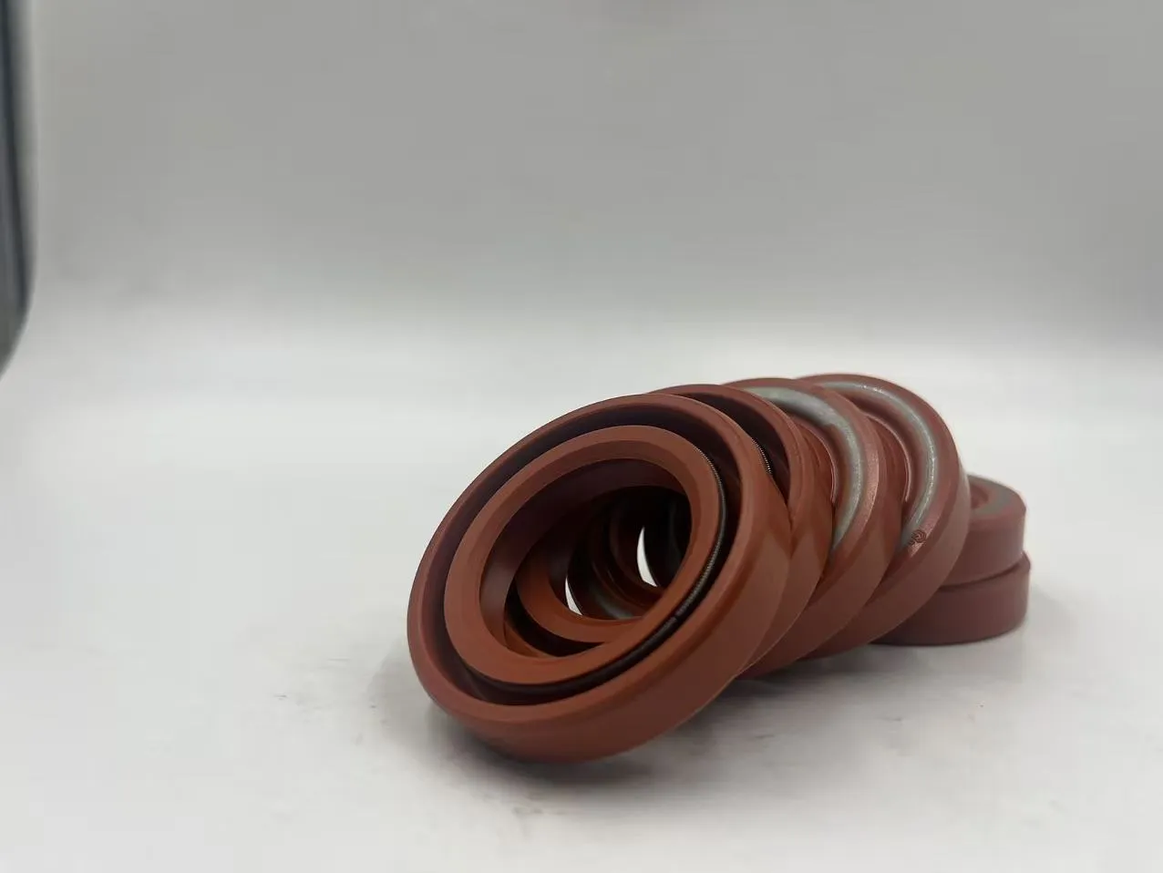 07438 – 71260 уплотнения, масляные сальники Запасные части Komatsu