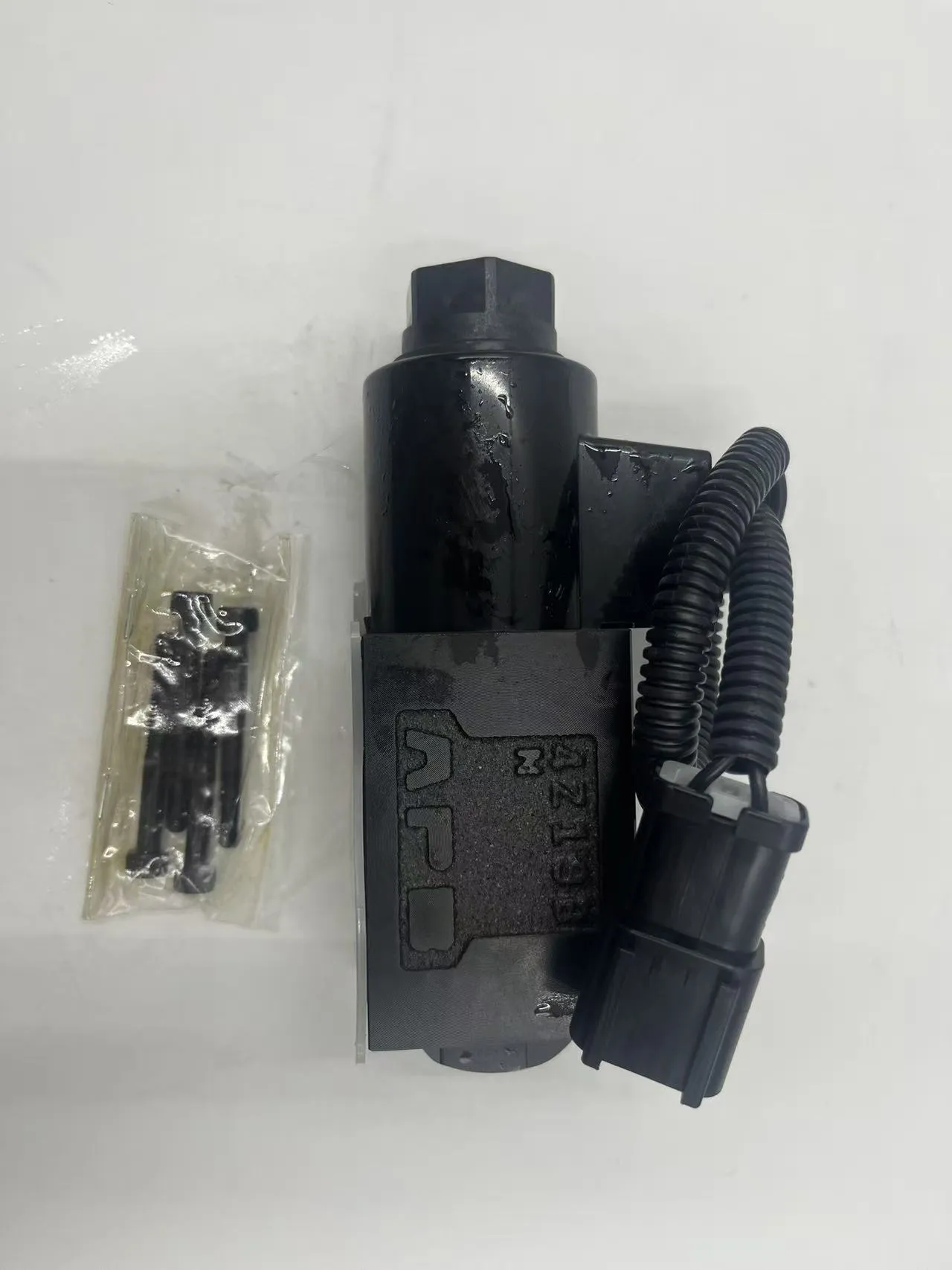 Оригинальная сборка Komatsu 23W – 60 – 28230