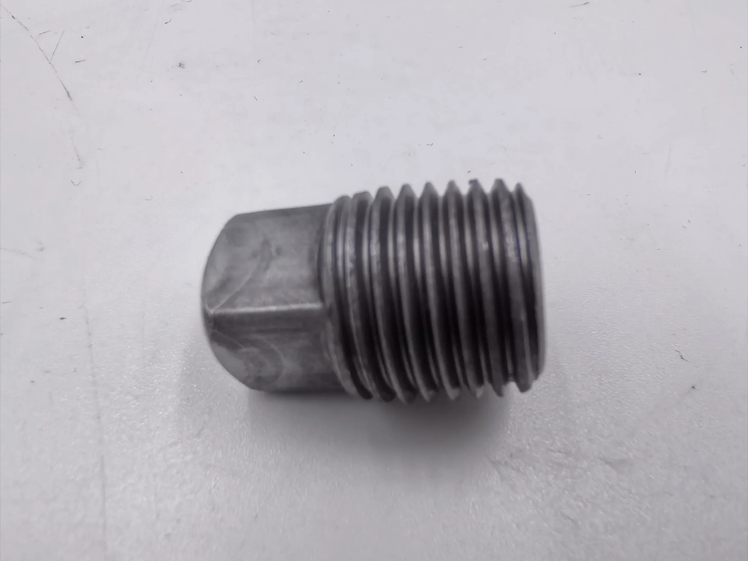 Komatsu. Номер детали: 07042-00211 (0704200211) ЗАГЛУШКА