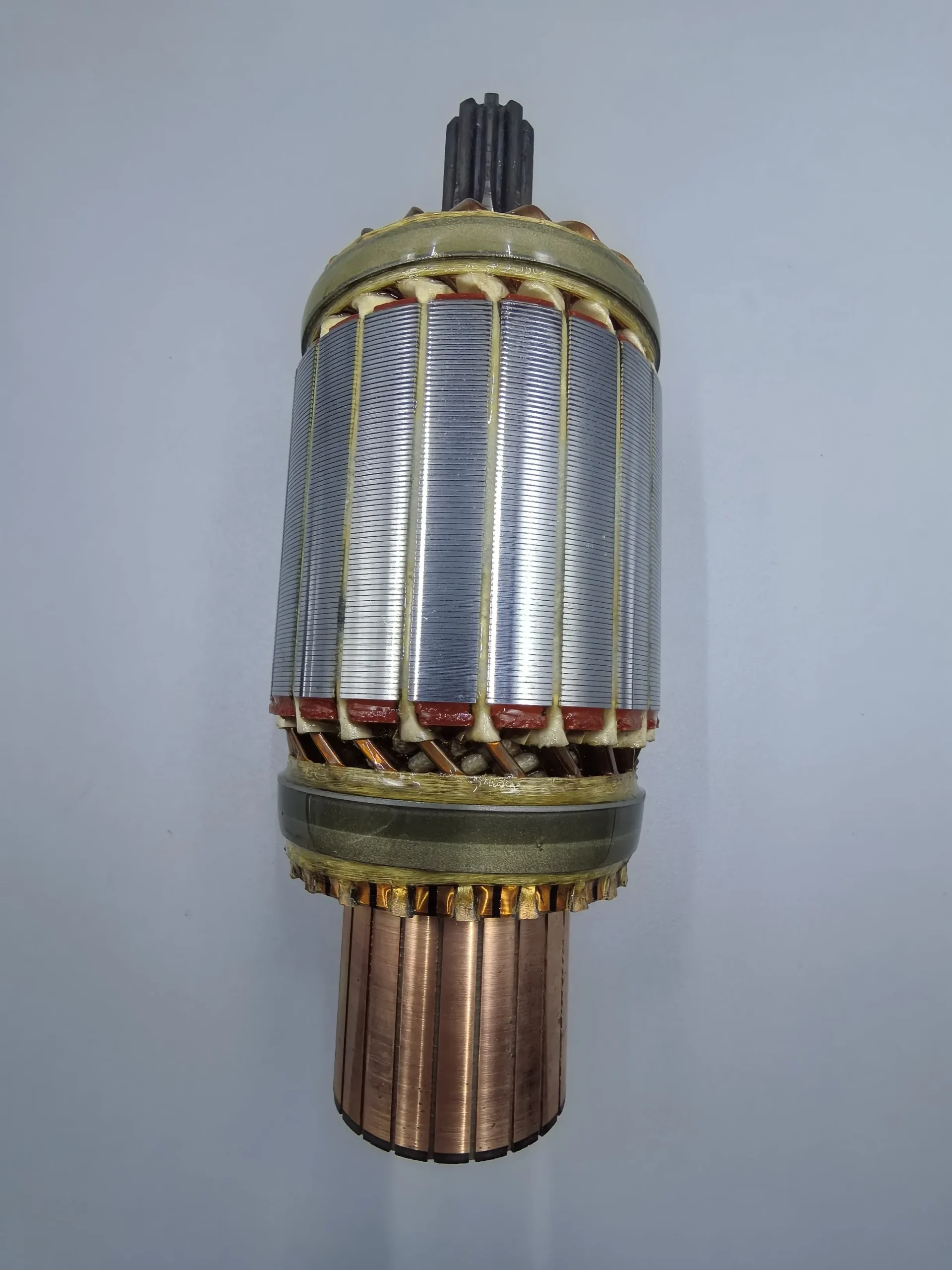 KD0-23100-0231 Якорь В Сборе Оригинальный Komatsu