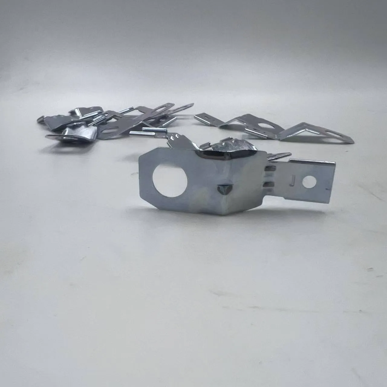 08193-21012 Оригинальная Скоба Komatsu