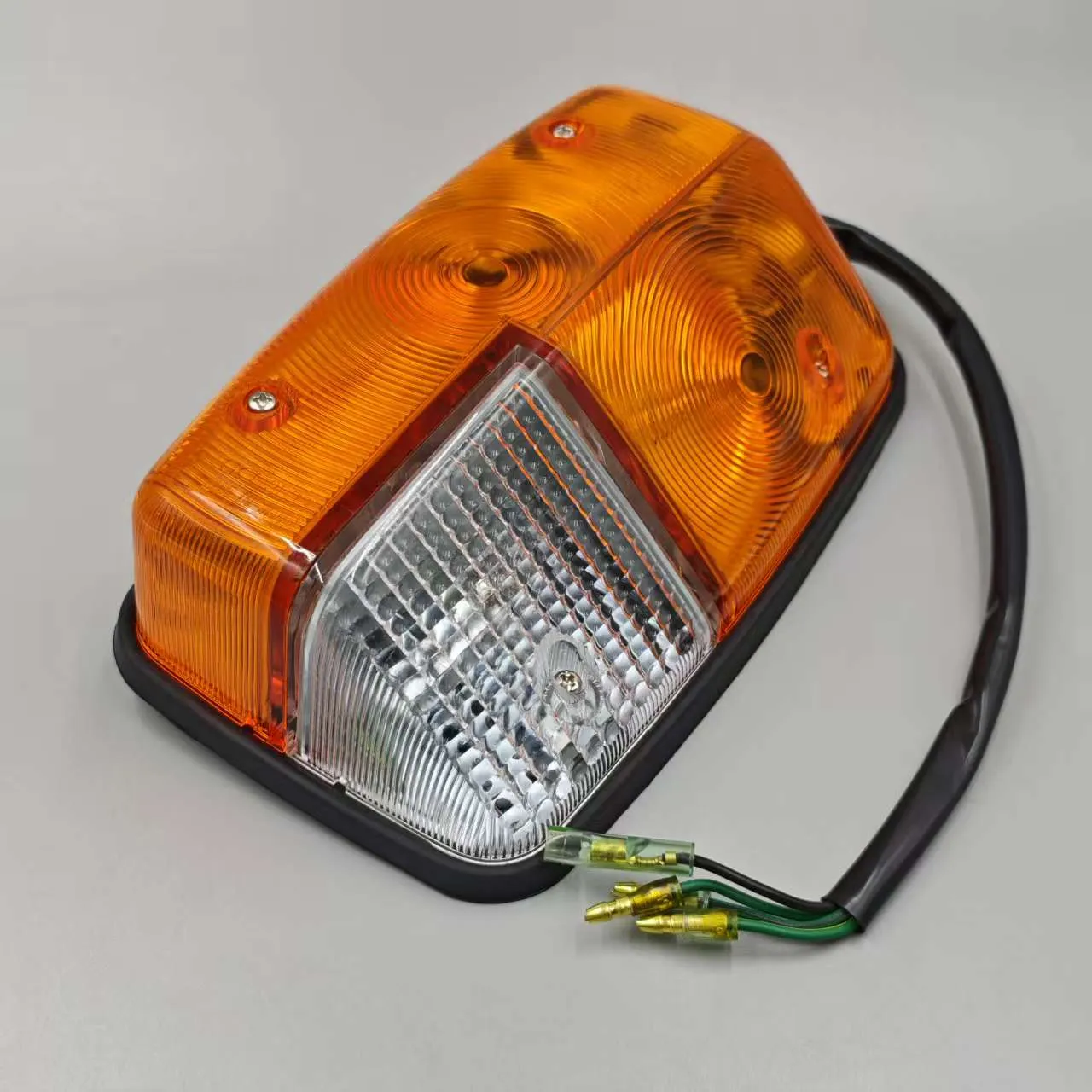 Запчасть 4210613401 421-06-13401 фара в сборе KOMATSU 4210613401