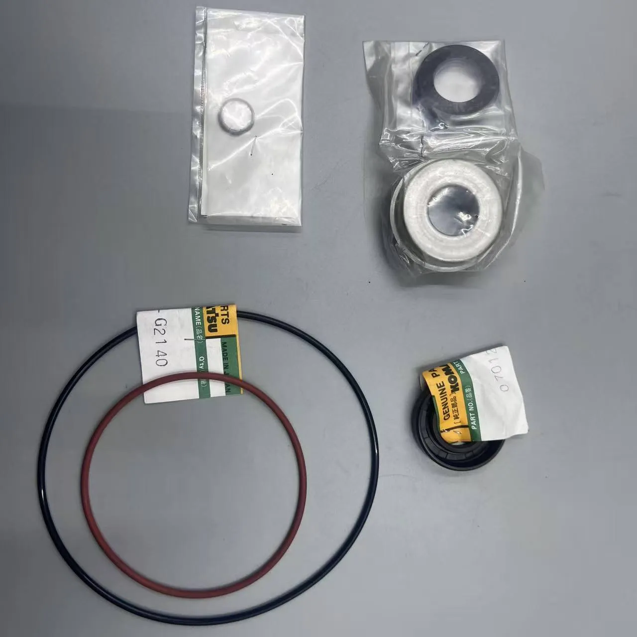 6241k69900 6241-k6-9900 набор прокладок KOMATSU 6241K69900, есть в наличии на нашем складе, по выгодной цене