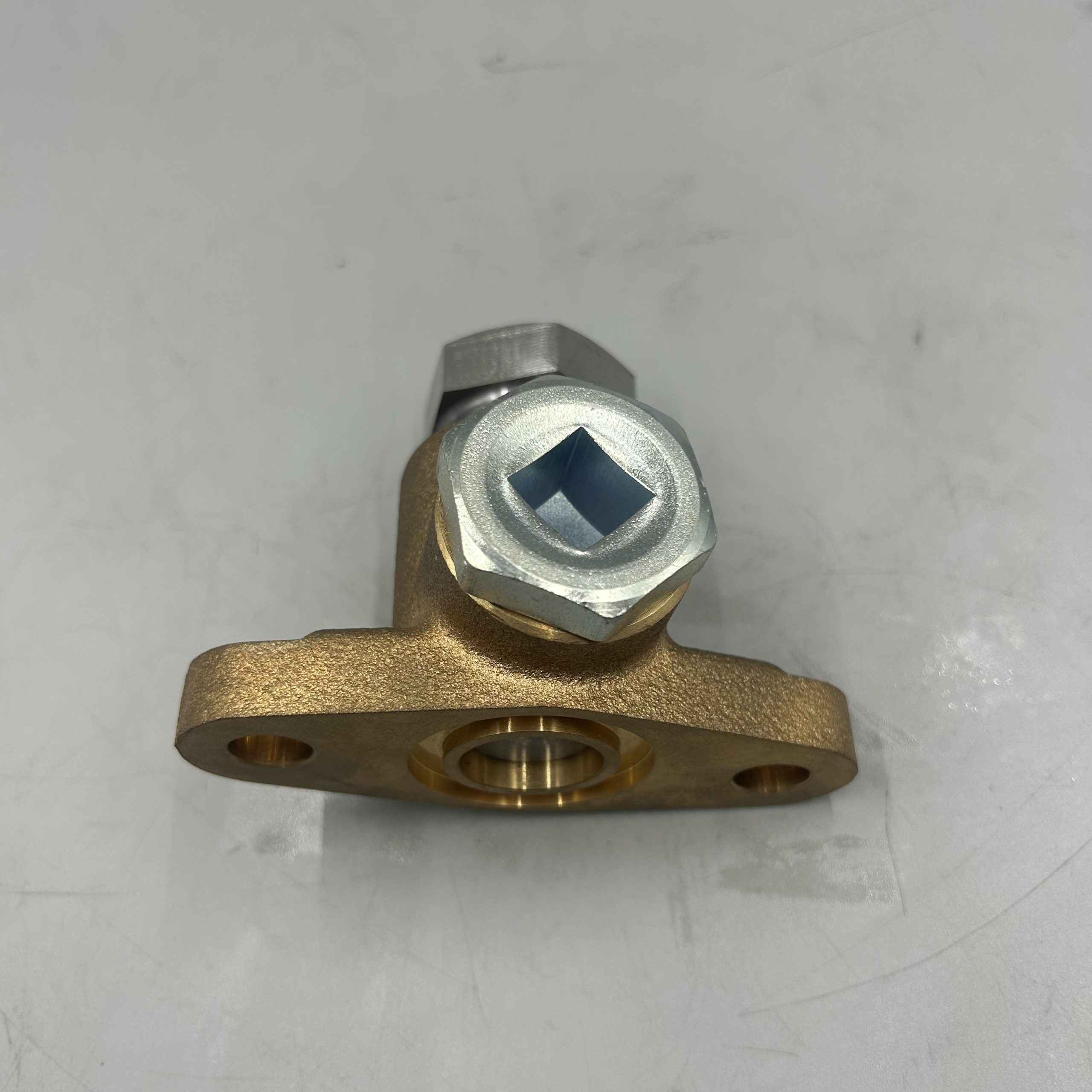 Komatsu 234-15-85300 Valve Assembly,по выгодной цене, есть в наличии на нашем складе