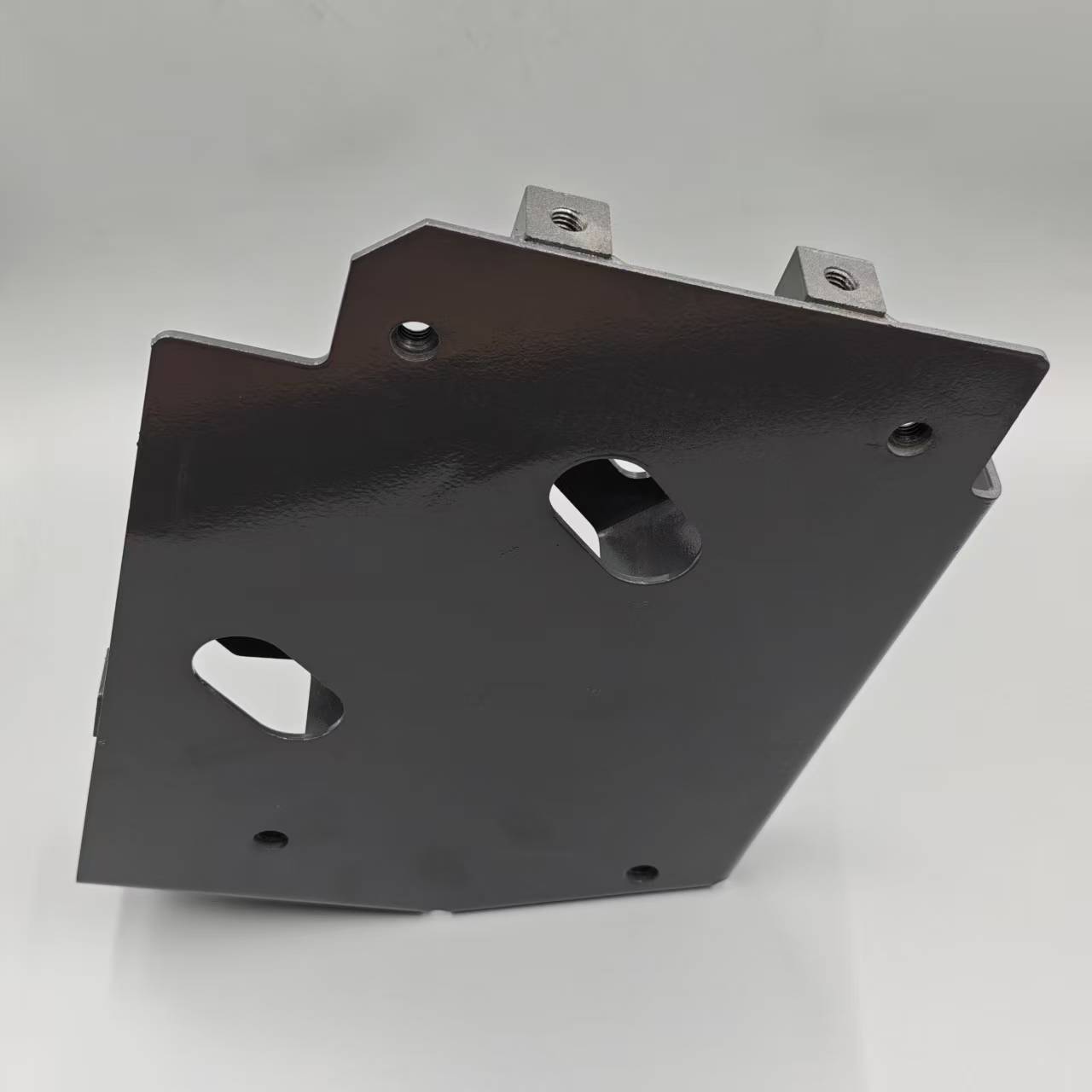 komatsu-parts-17A-911-3350 BRACKET D155A-5,по выгодной цене, есть в наличии на нашем складе