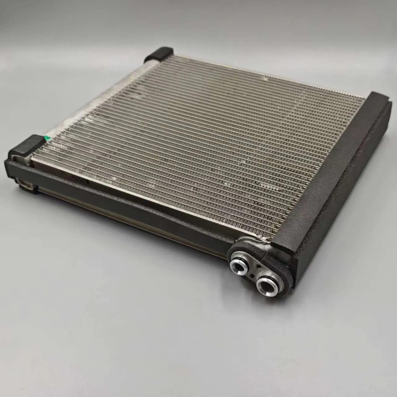 Evaporator ND447610-0630 for Komatsu PC130-8M0 PC210-11 PC220-8M0 PC290LC-11 PC360LC-11 PC490-10 WA600-8 WA900-8 Part, по выгодной цене, есть в наличии на нашем складе
