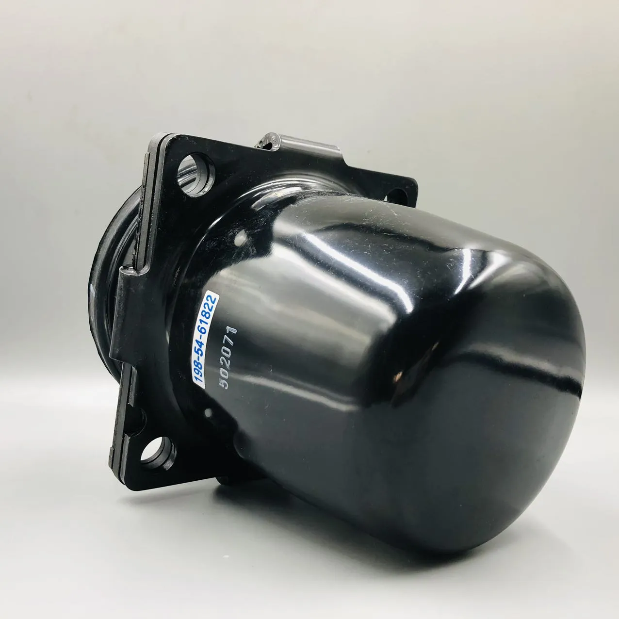 Komatsu  CUSHION 198-54-61822 по выгодной цене, есть в наличии на нашем складе