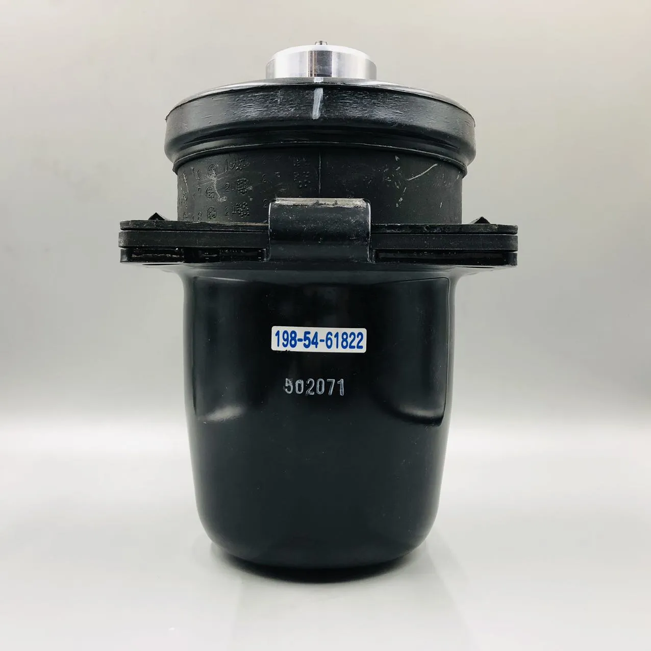 Komatsu  CUSHION 198-54-61822 по выгодной цене, есть в наличии на нашем складе