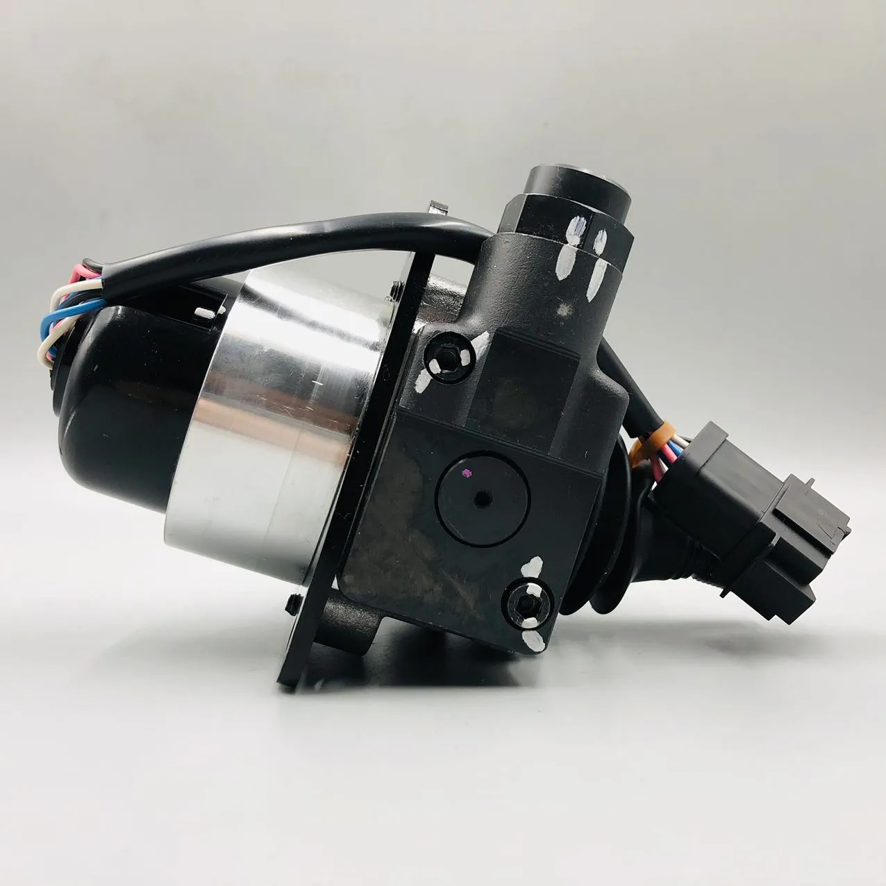 702-16-02290 Joystick Ever Assy for Komatsu D155 D65-15 D85-15 D275-5 Dozer, по выгодной цене, есть в наличии на нашем складе