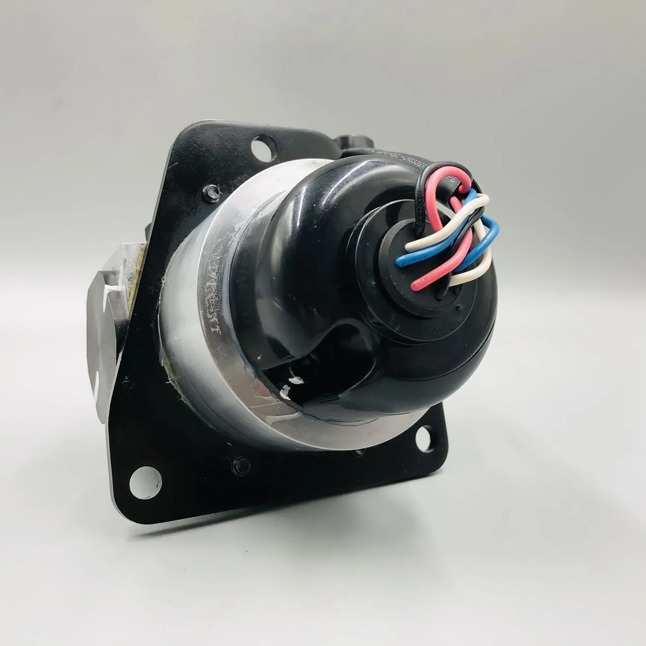 702-16-02290 Joystick Ever Assy for Komatsu D155 D65-15 D85-15 D275-5 Dozer, по выгодной цене, есть в наличии на нашем складе