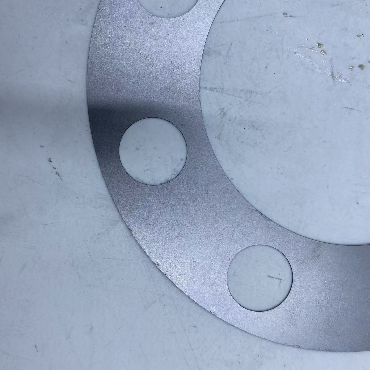 Komatsu genuine parts 425-22-00050 Komatsu SHIM ASS’Y, available at a good price, in stock now