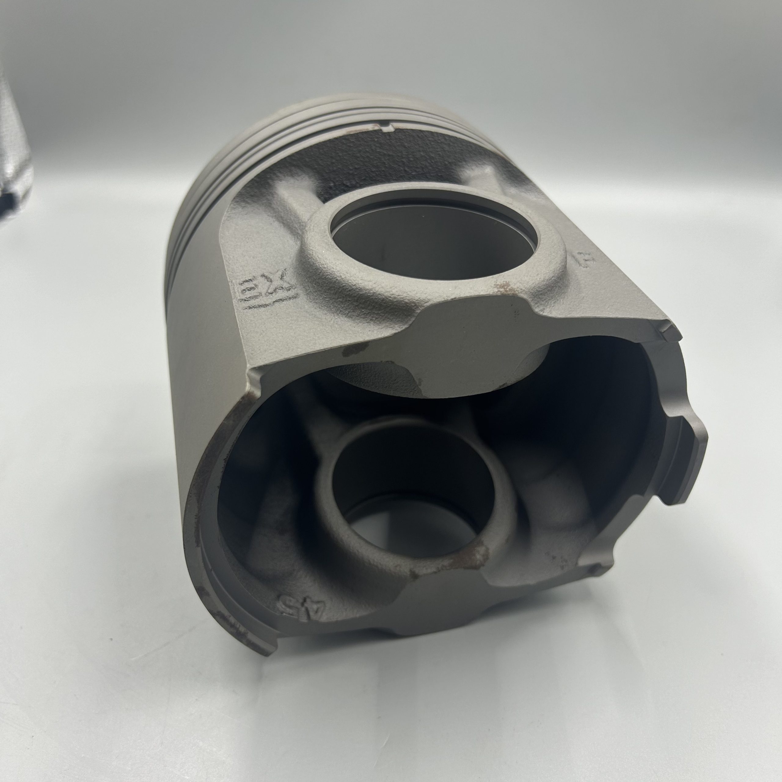 KOMATSU genuine 6217-31-2130 PISTON BODY C/W CLIPS, available at a good price, in stock now