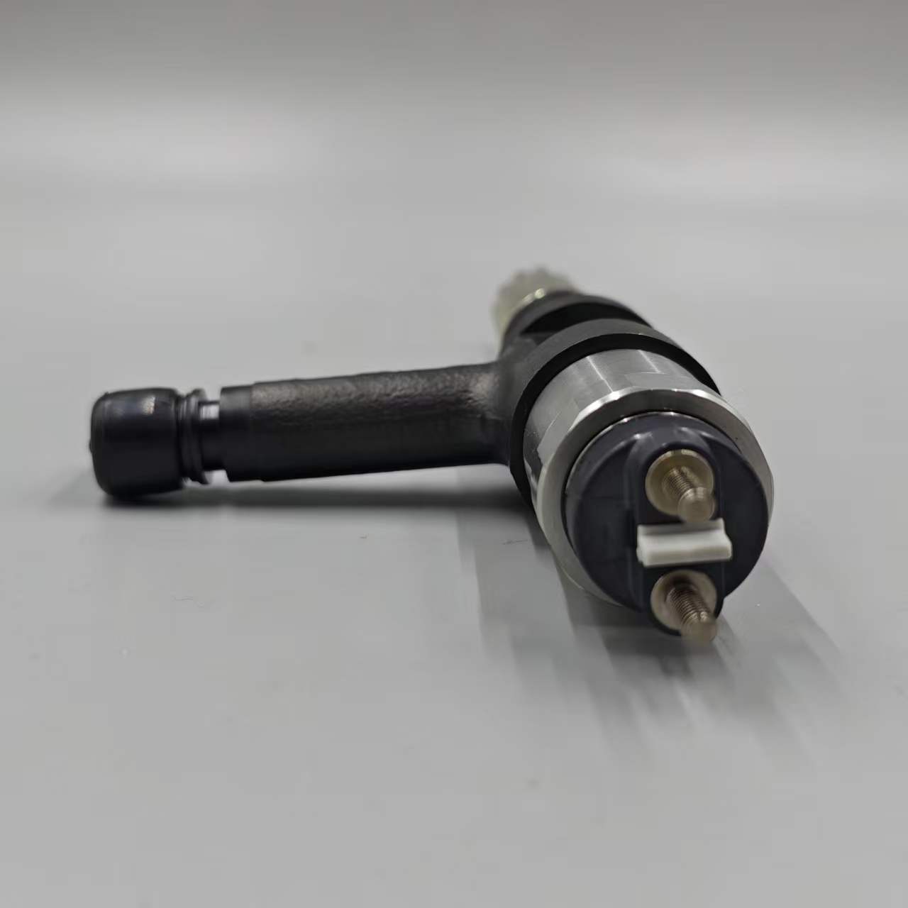 Fuel Injector 095000-6140 6261-11-3200 for Komatsu SAA6D140E PC800-8 PC650-8