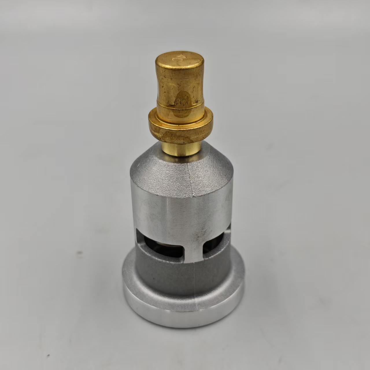 KOMATSU THERMOSTAT 6218-61-2610 KOMATSU genuine, available at a good price, in stock now