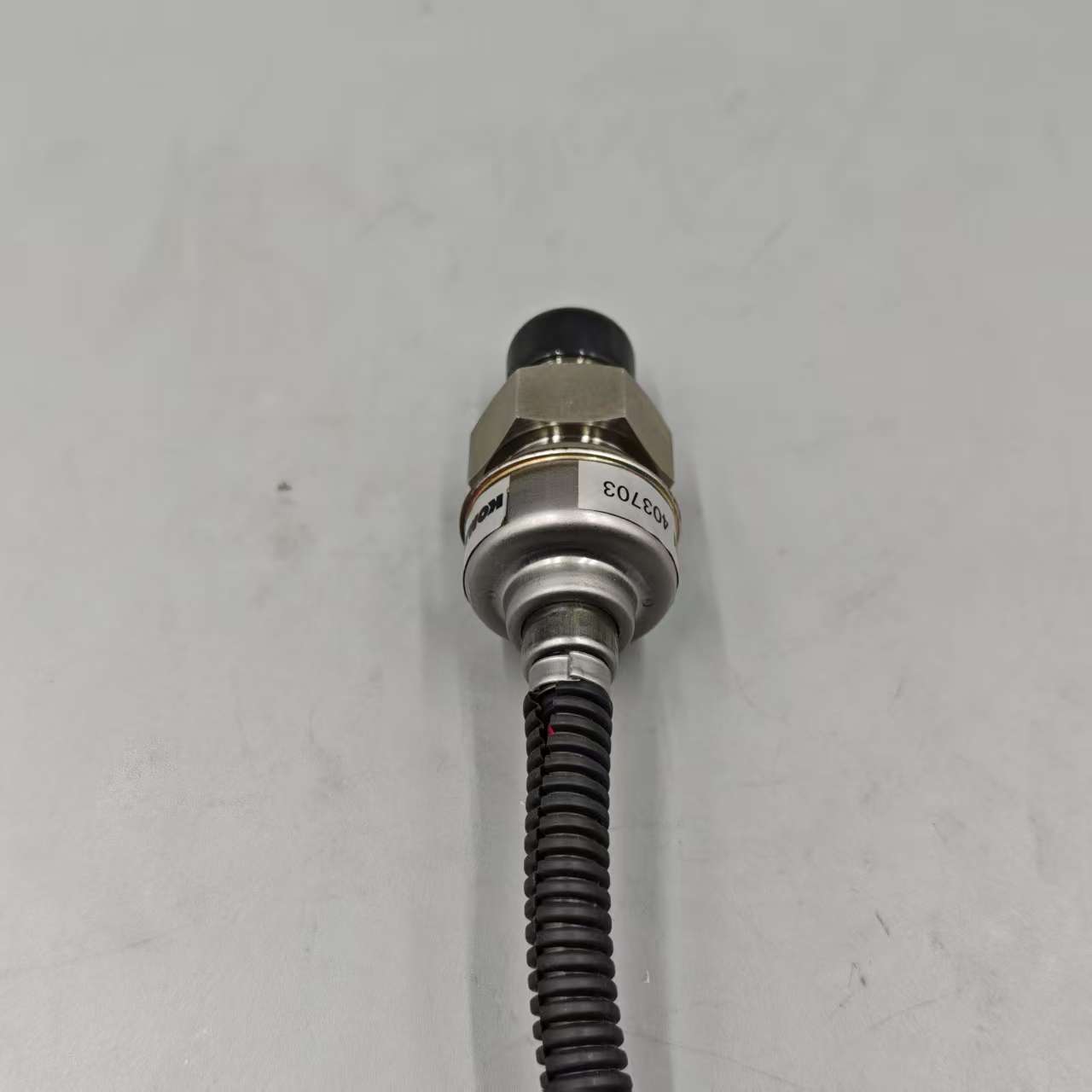 Механические аксессуары Komatsu 7861 – 93 – 1610 Sensor, ACCUMULATOR OIL PRESSURE