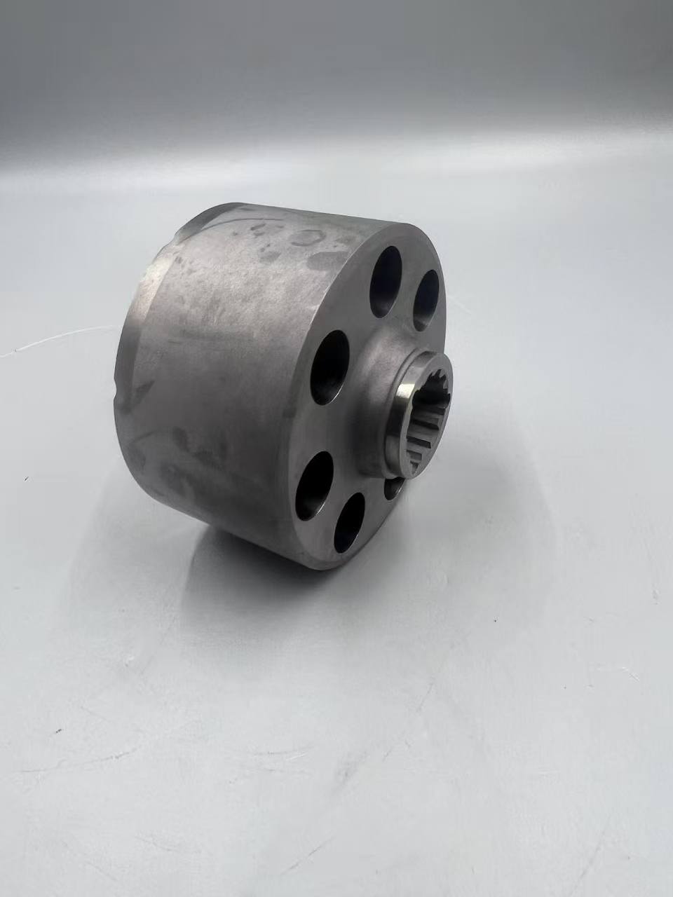 Механические аксессуары Komatsu 708 – S – 13130 Komatsu Block, Cylinder