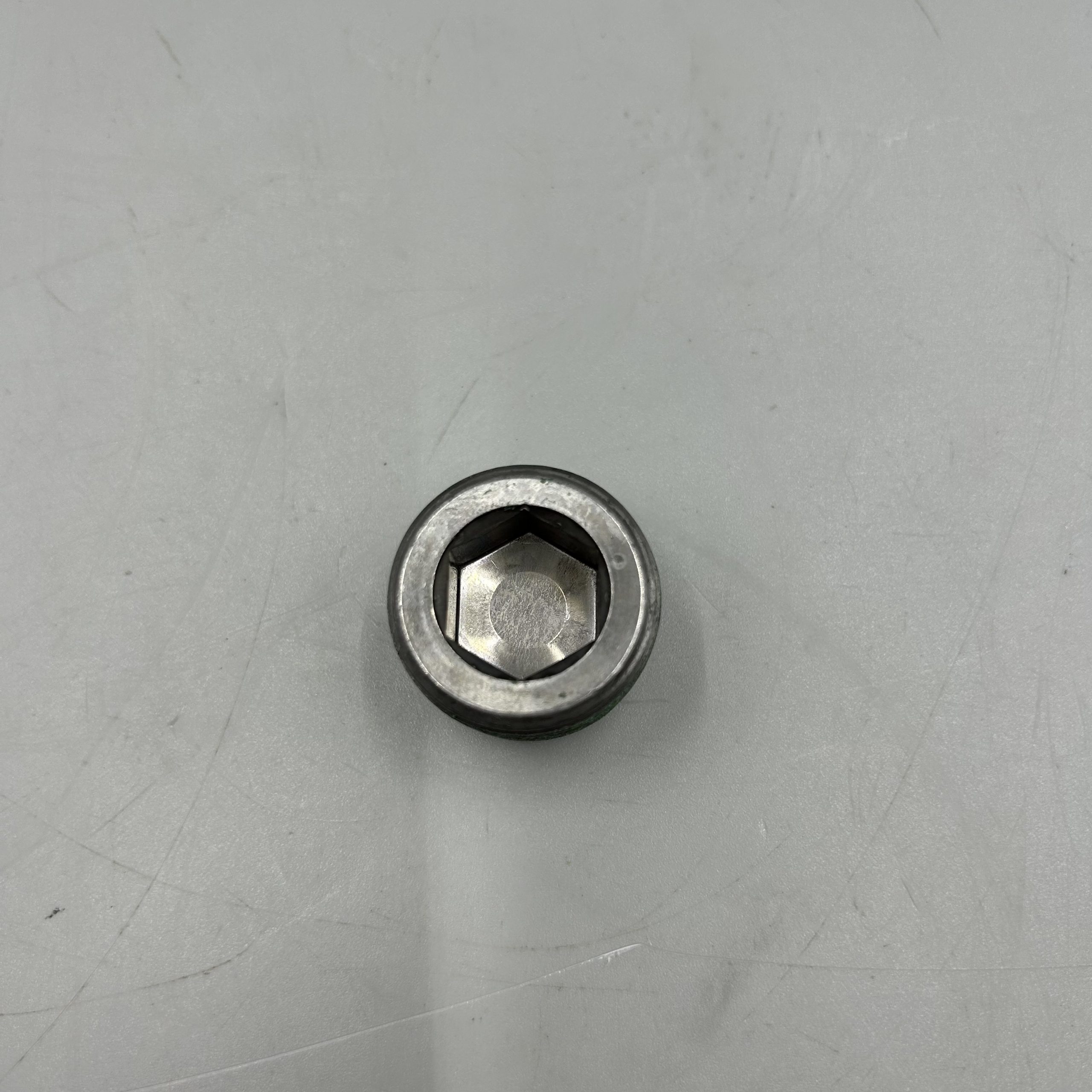 Механические аксессуары Komatsu Plug, 07043–50617