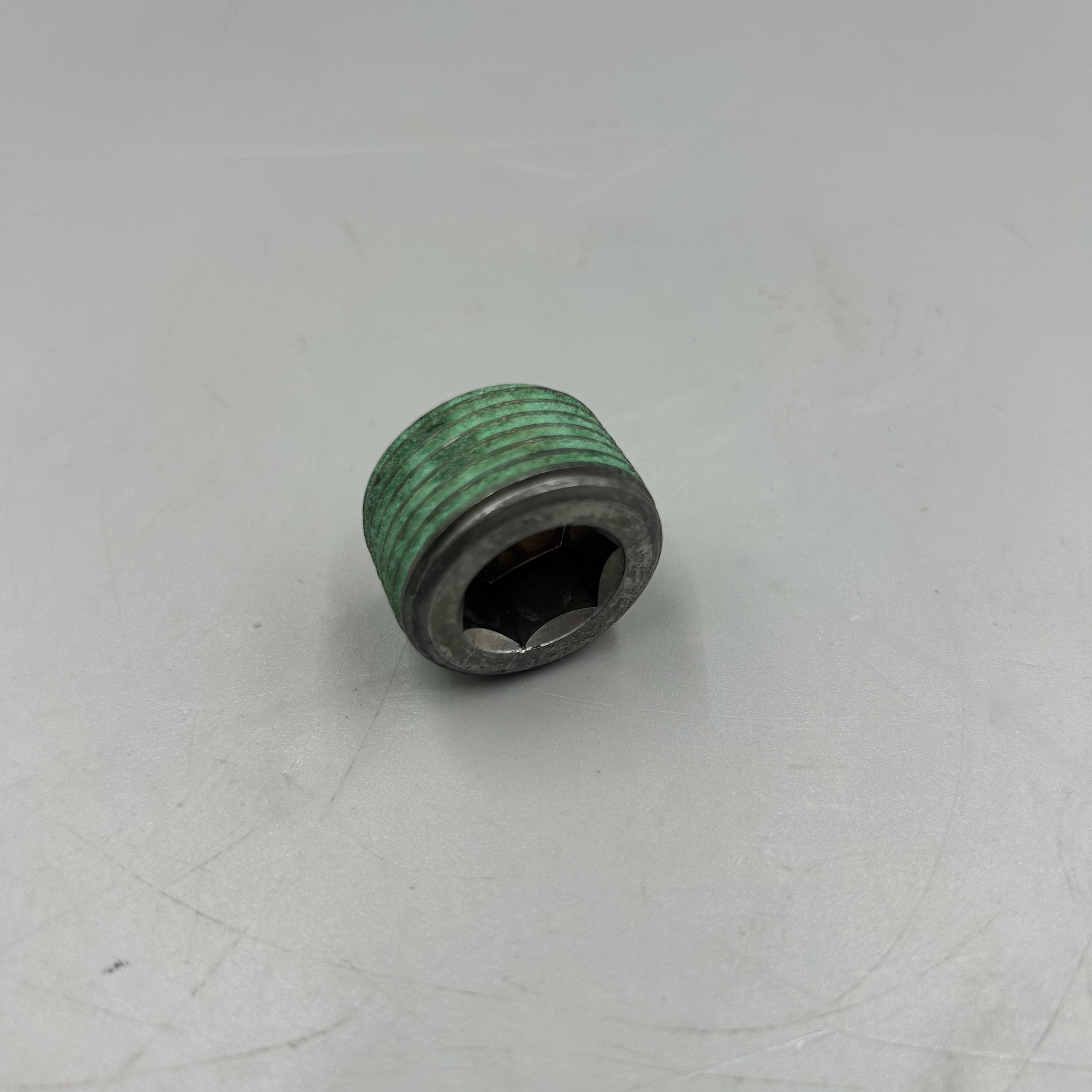 Механические аксессуары Komatsu Plug, 07043–50617