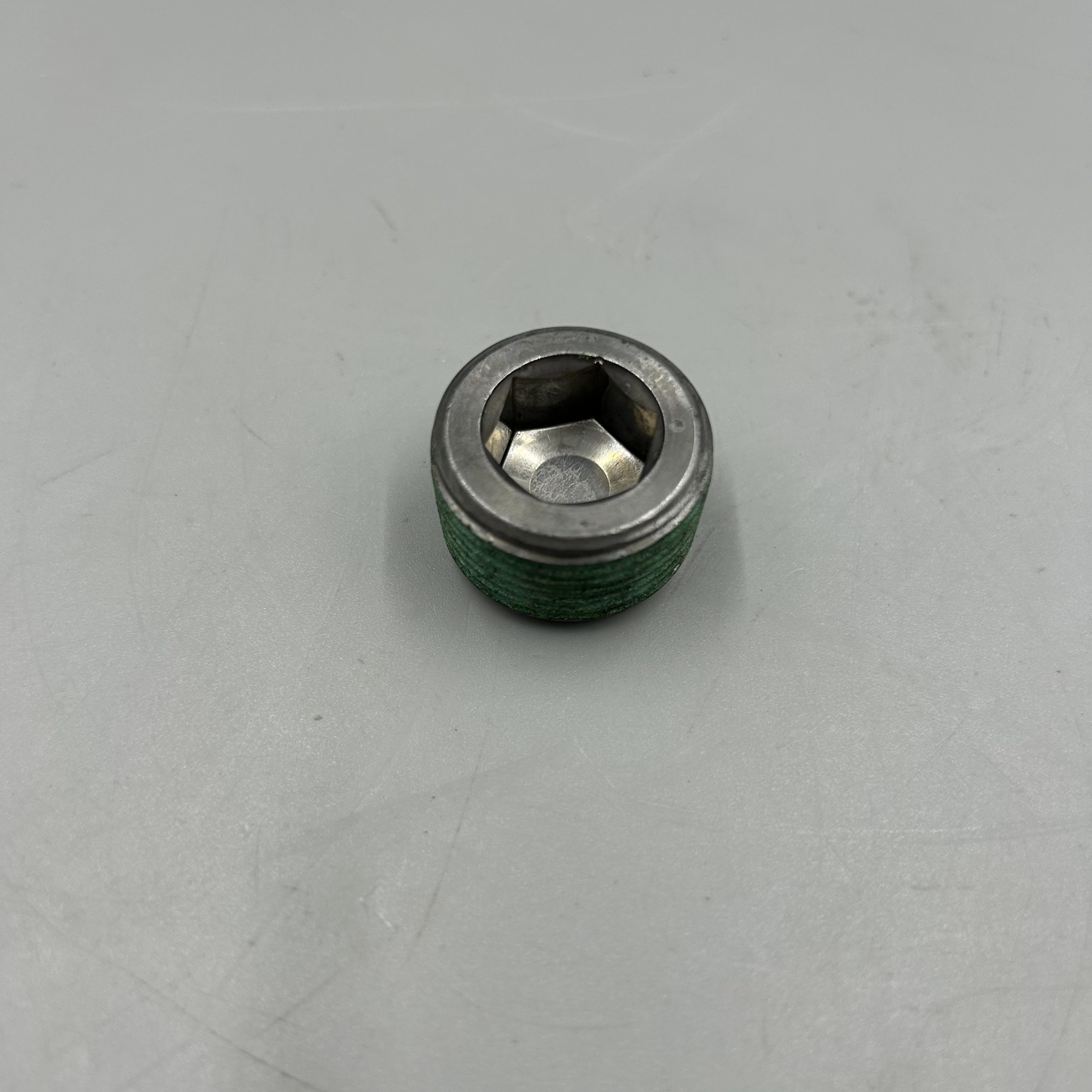 Механические аксессуары Komatsu Plug, 07043–50617