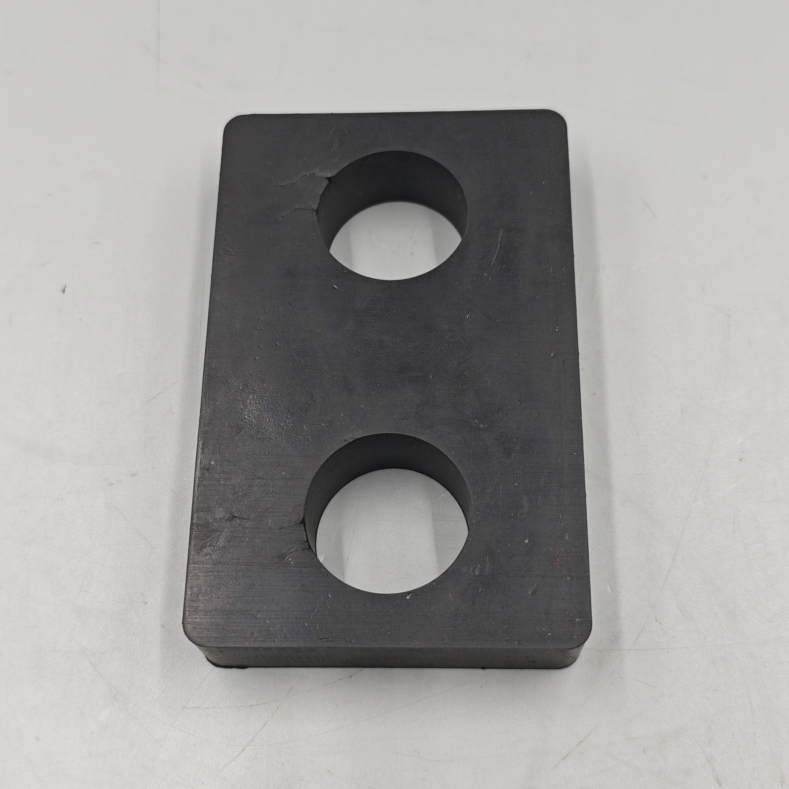 Механические принадлежности Komatsu 209 – 03 – 42710 Komatsu Cushion