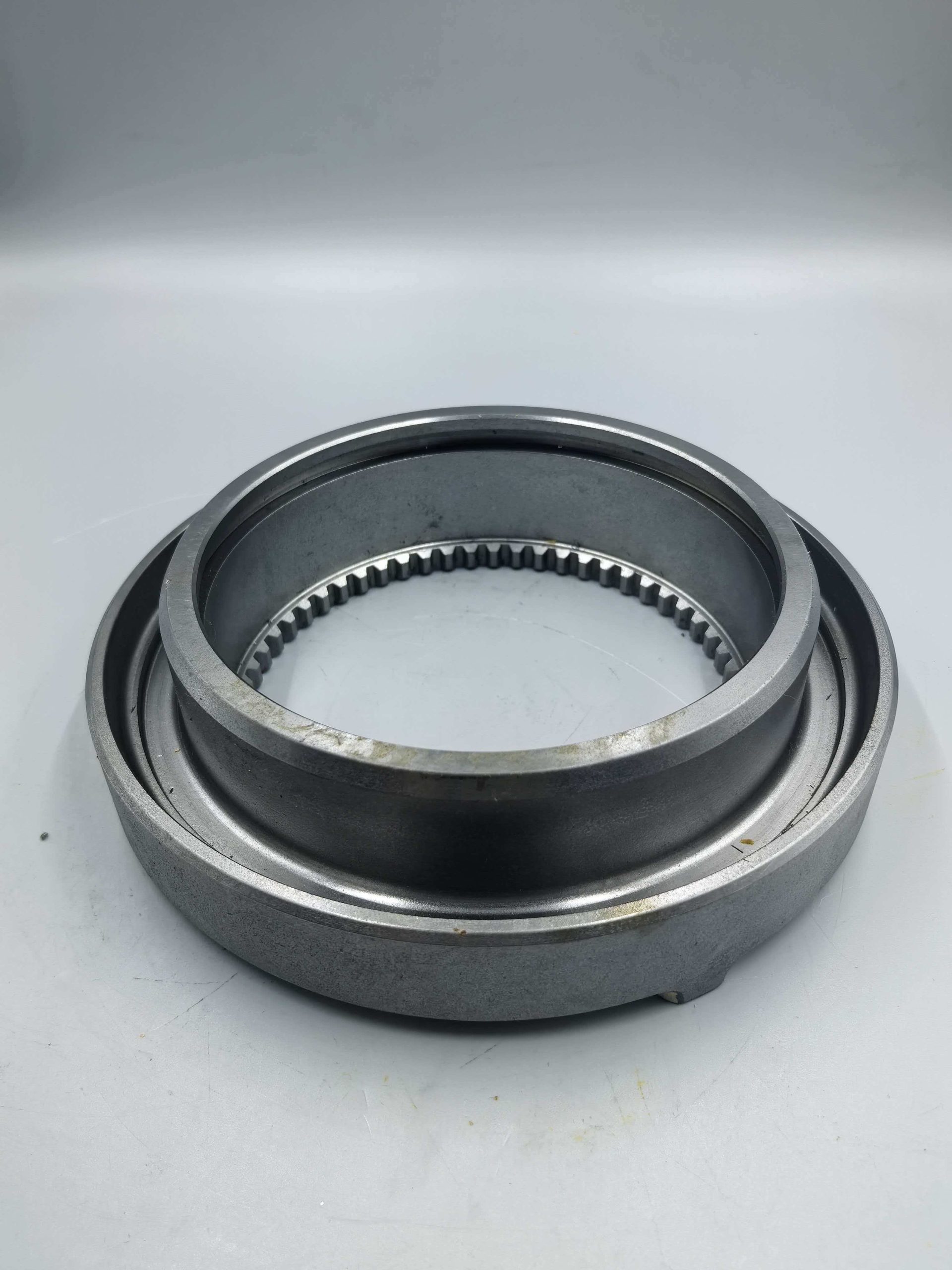 Genuine Komatsu Retainer 56B-33-31330 for Construction Machinery Mining Dump Truck, available at the best price