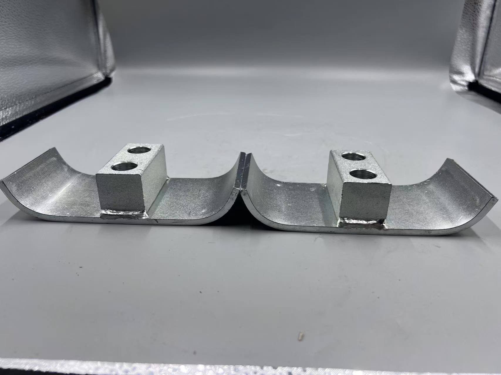 Механические аксессуары Small 07094 – 31228 Новый оригинал OEM Сосновый зажим